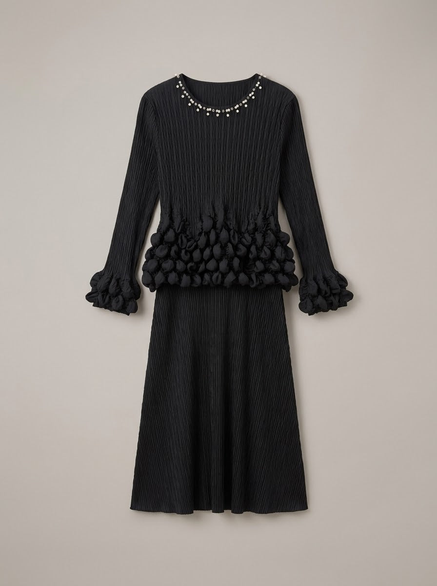 Marla Semi bubble pleat dress in black