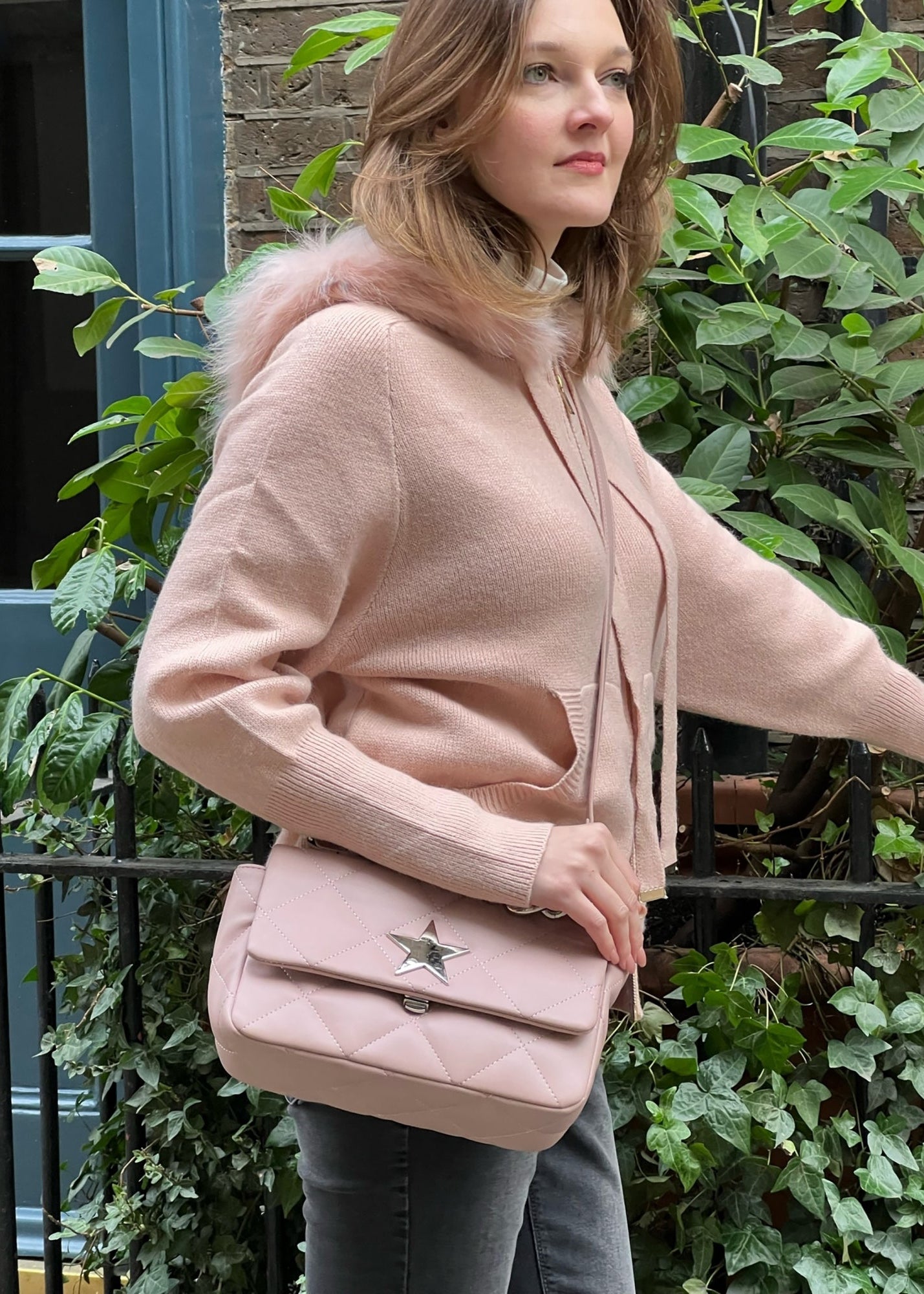 Star cross body / shoulder pink bag