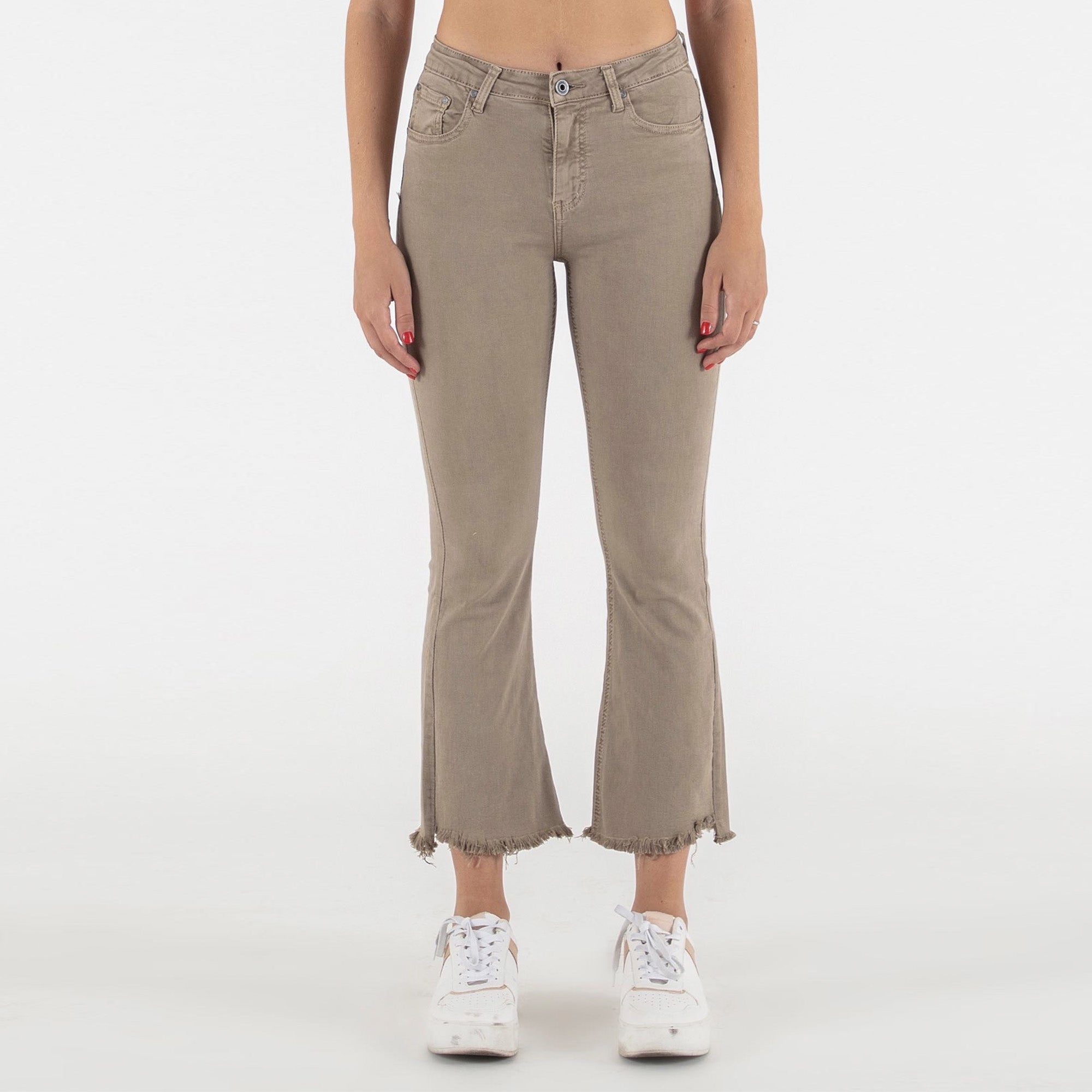 Billie stone stretch cotton frayed bc jeans