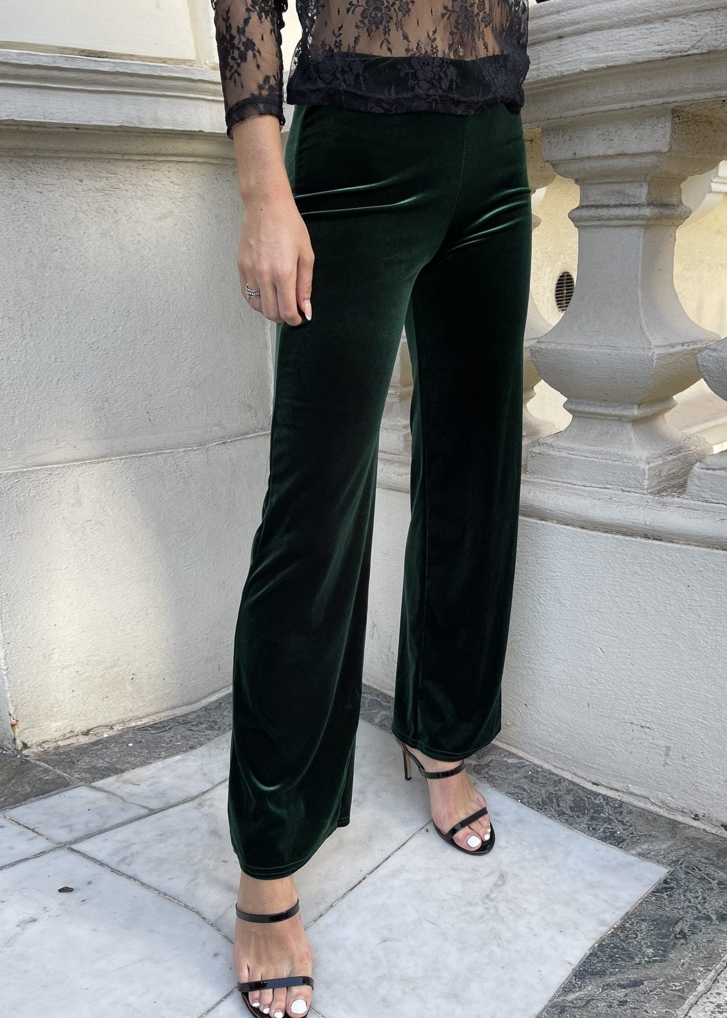 Guax bottle green soft velvet wide leg pallazo trouser