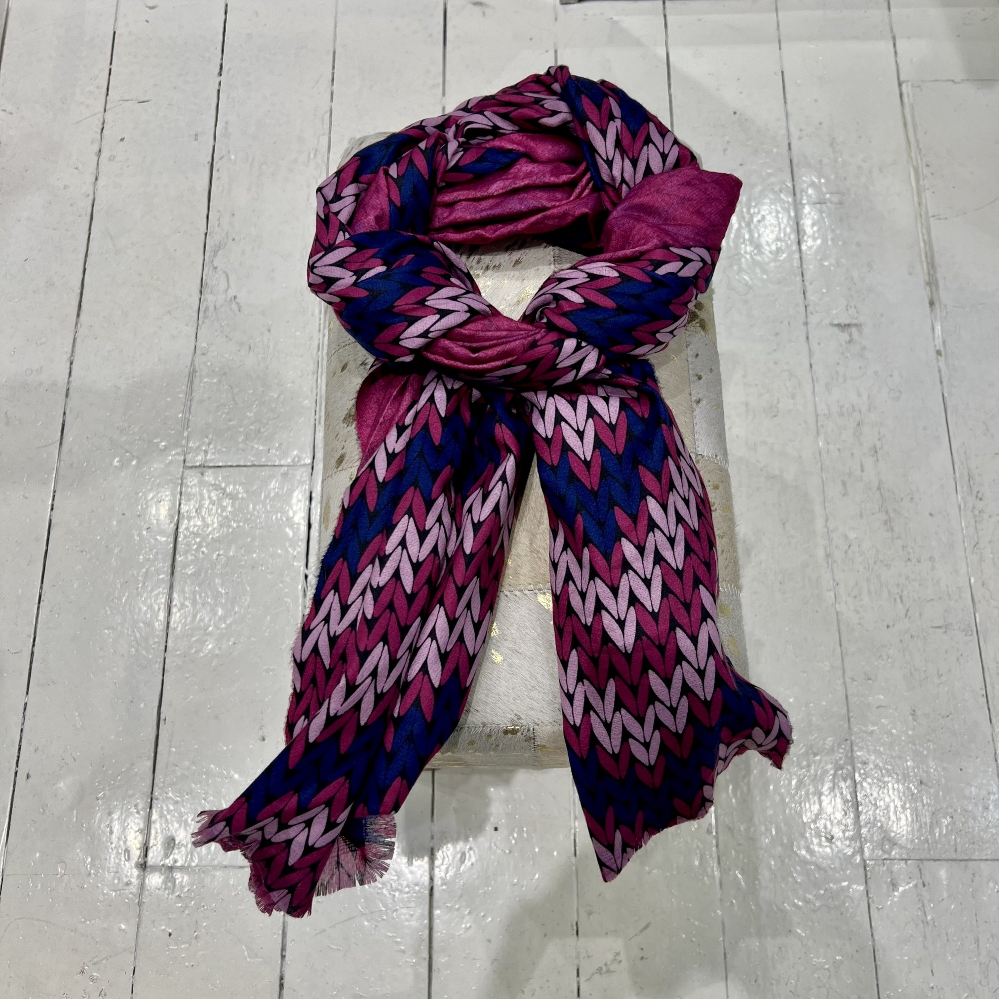 Petal fuschia pink wool blend contrast printed tassle trim scarf
