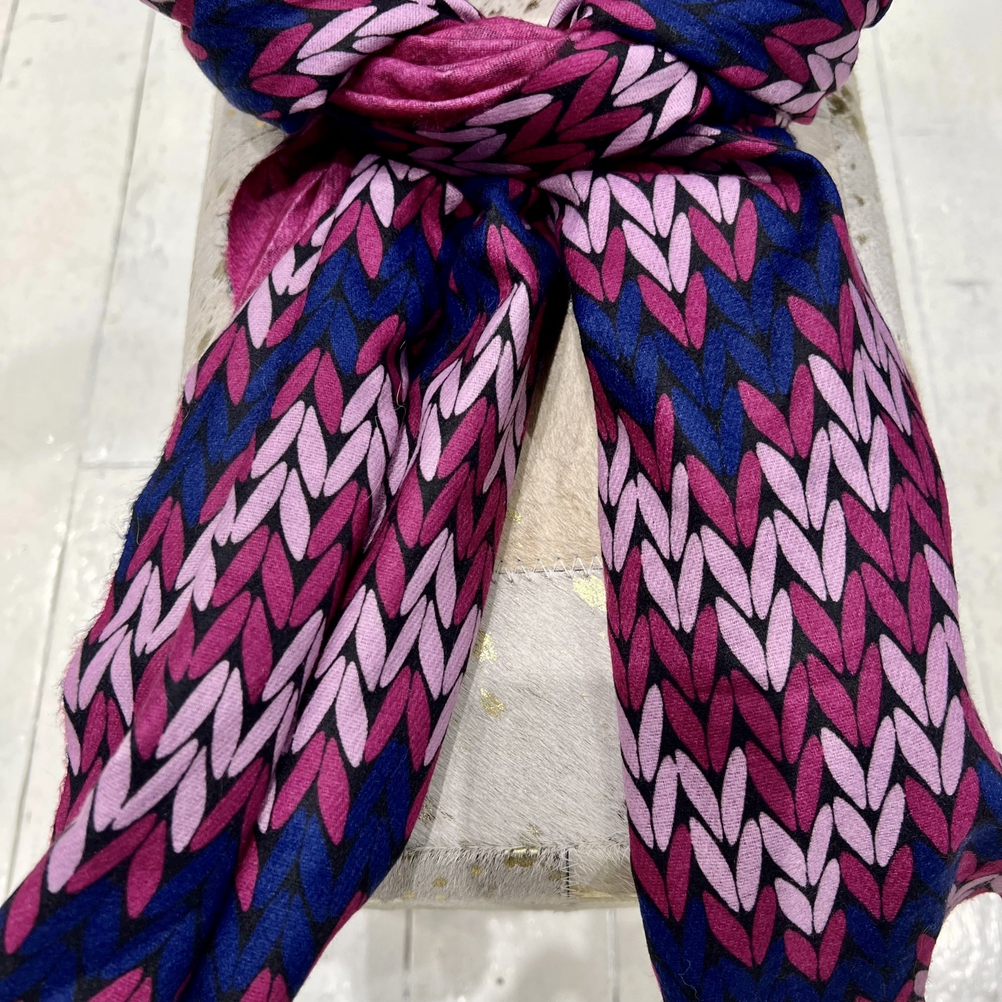 Petal fuschia pink wool blend contrast printed tassle trim scarf