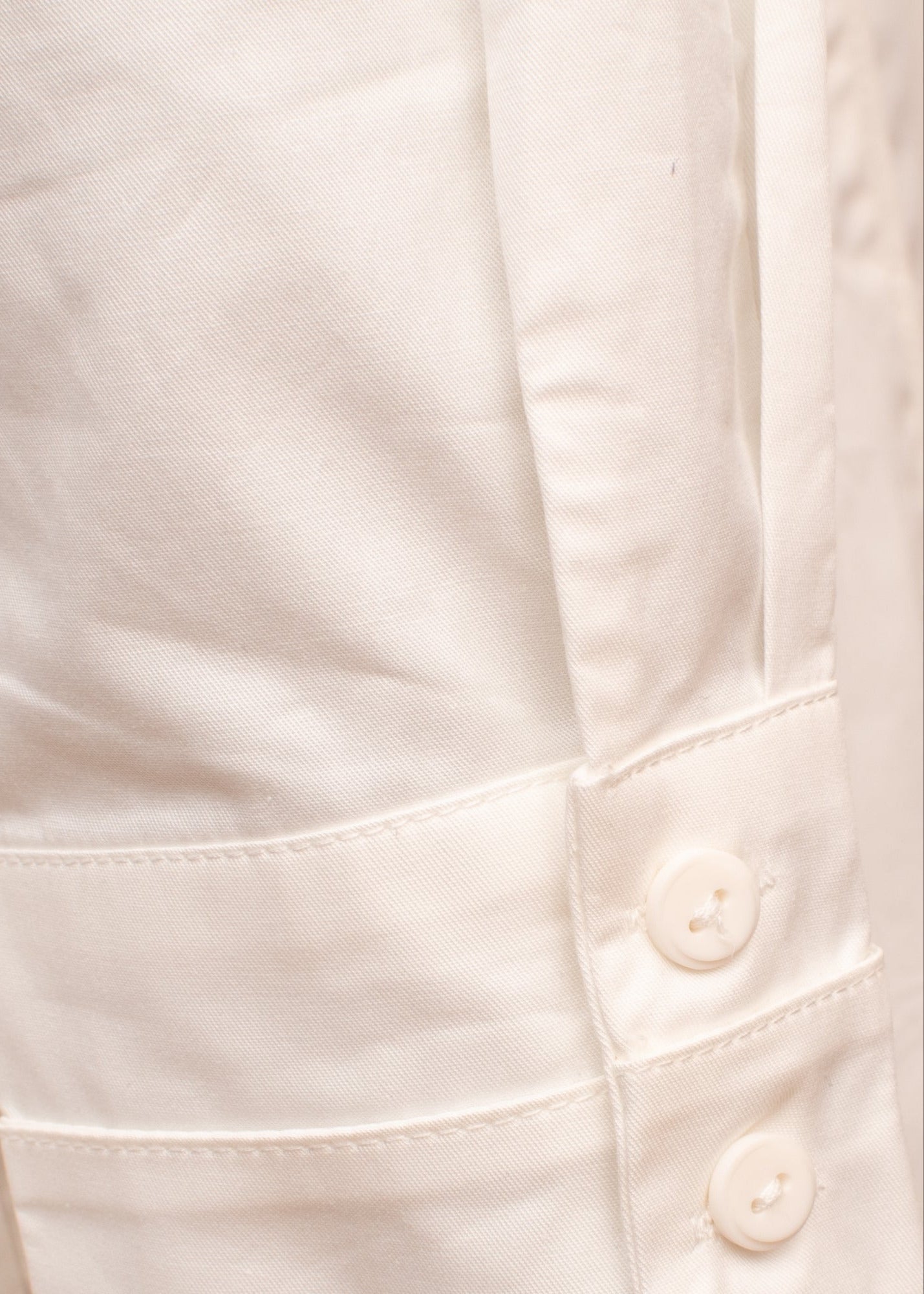 Erika white cotton seam collar shirt