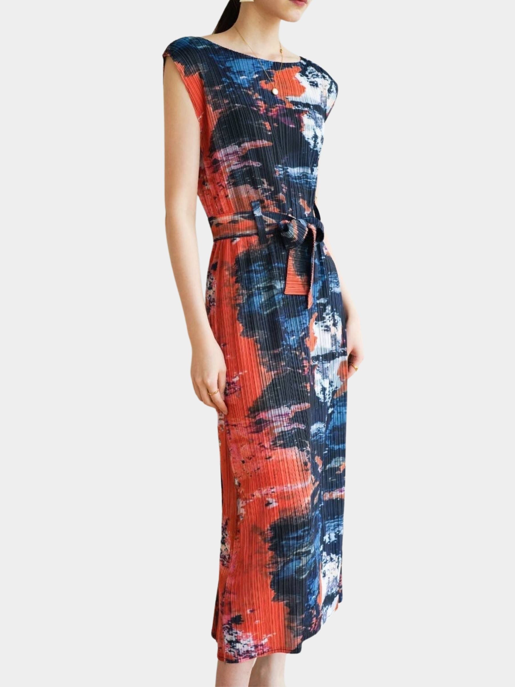 Maxine - Pleated printed shift dress