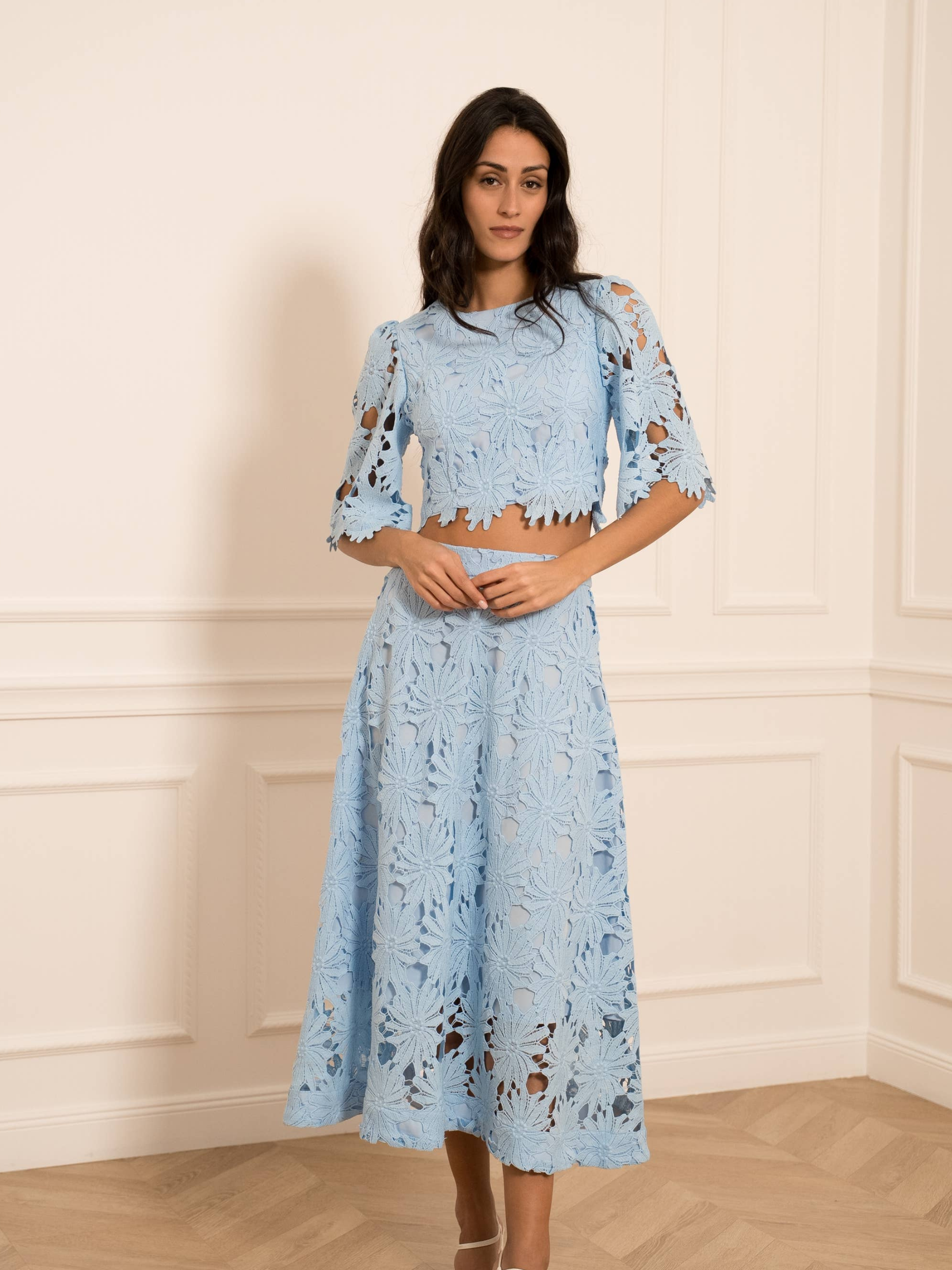 Clarice - Lined lace top