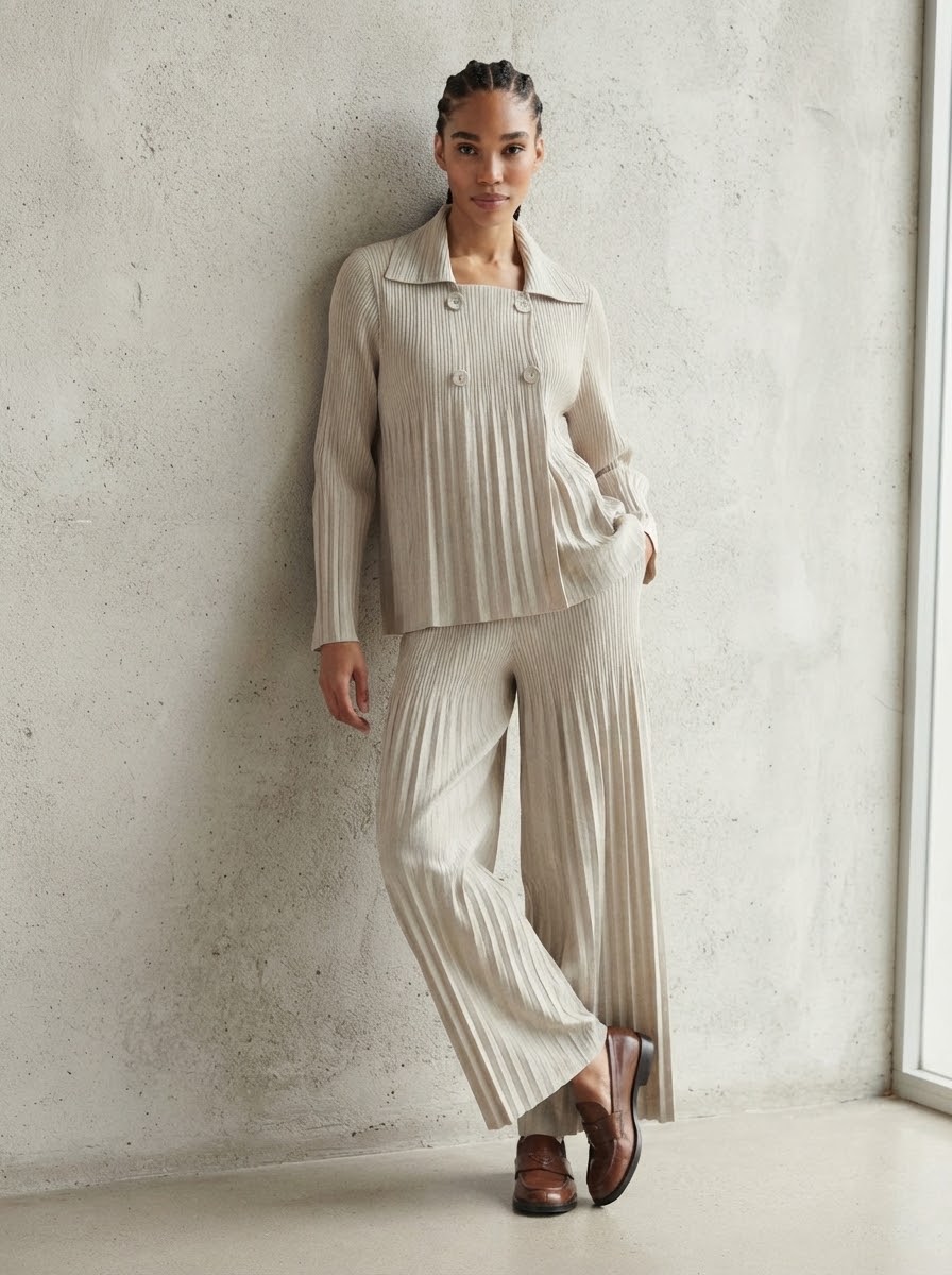 Jodie double breasted jacket with Jolene pleated trousers in oatmeal