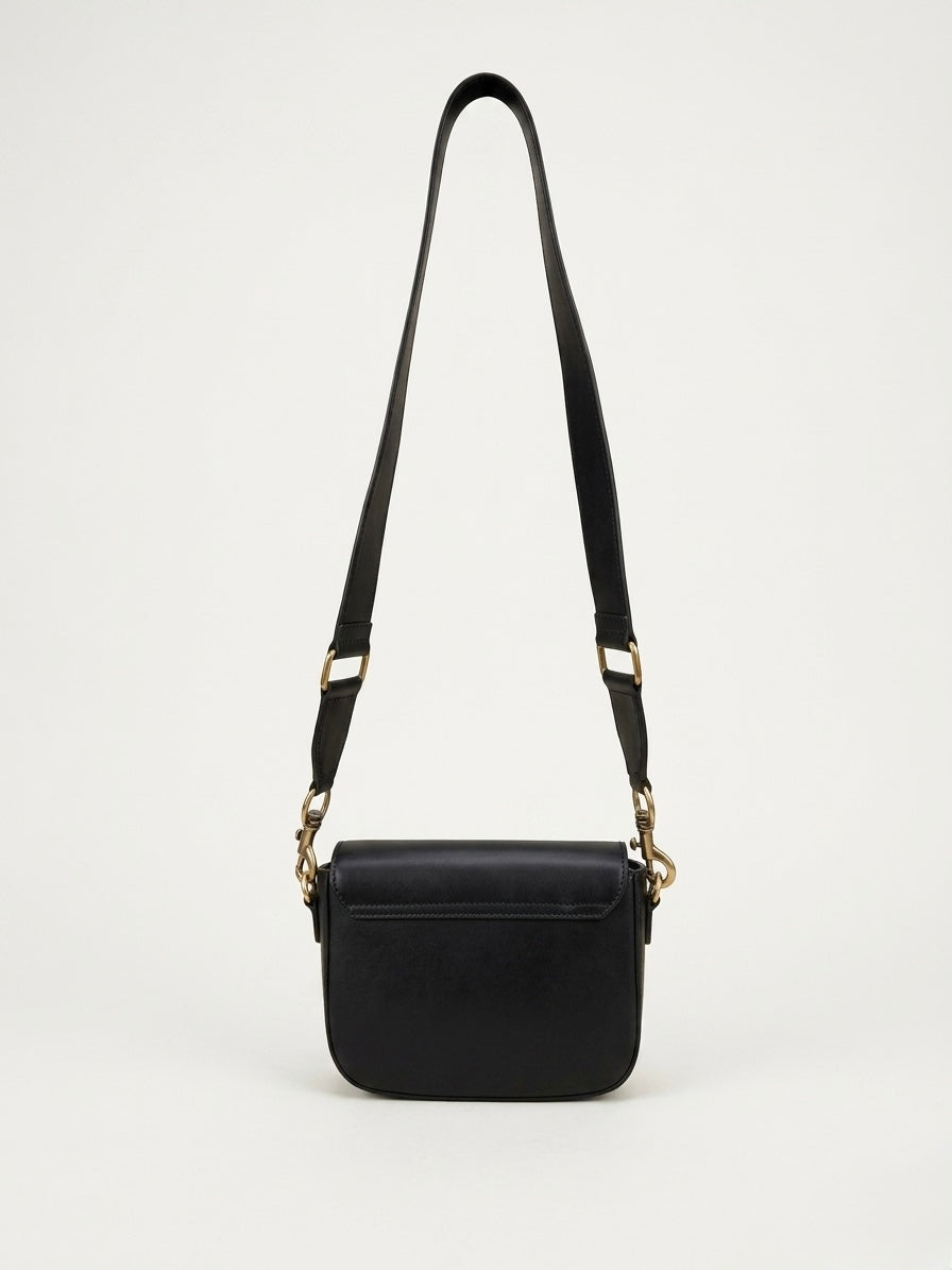 Helena - Horseshoe buckle bag