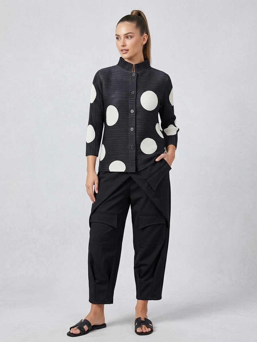 Eden - Short spot pleated jacket
