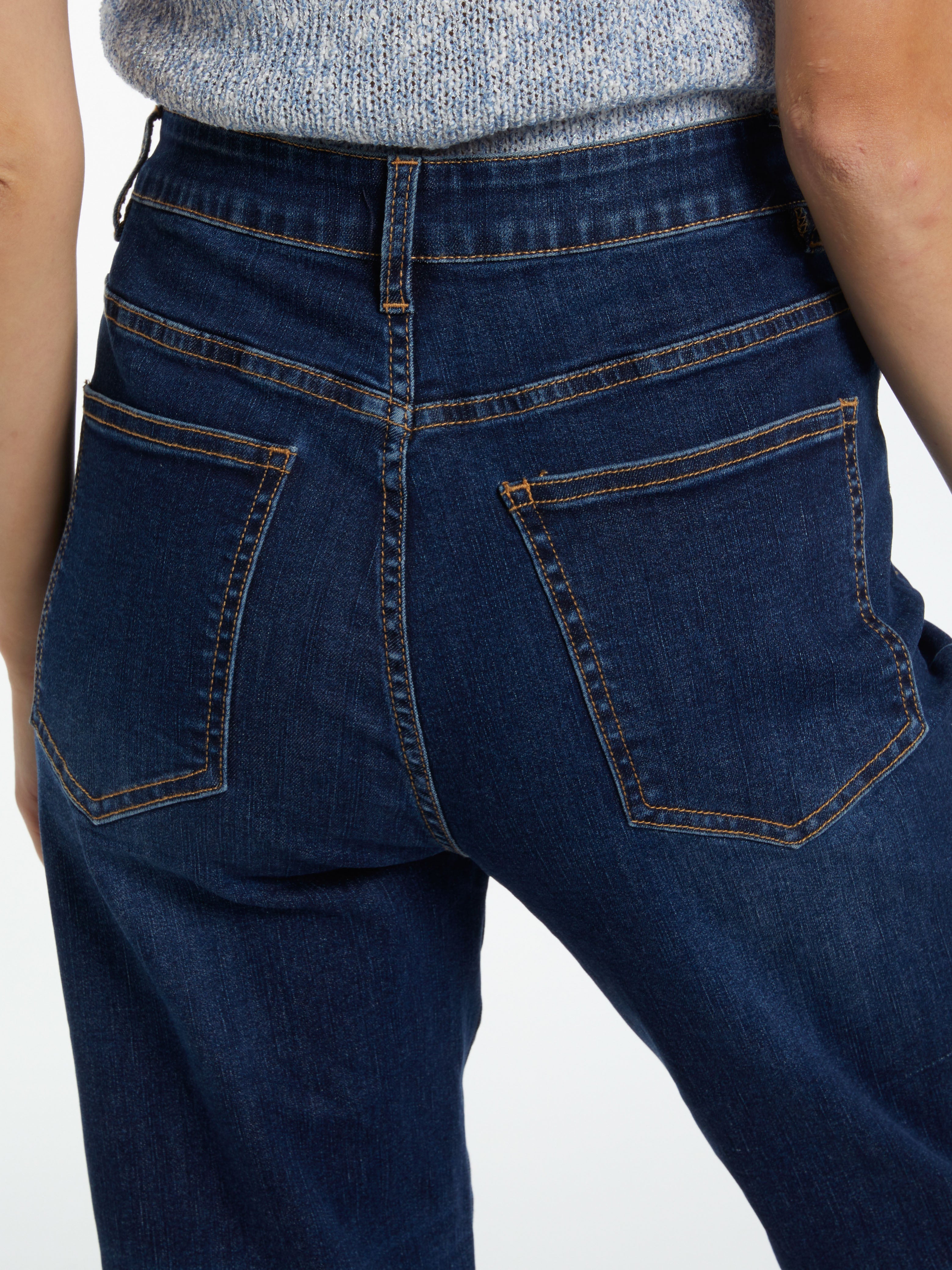 Andra - Twist seam jean