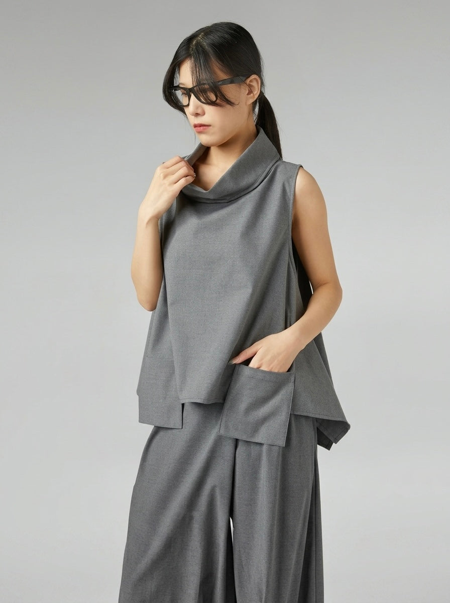 Victoria - Two pocket top