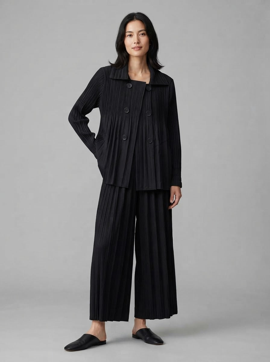 Jodie double breasted jacket with Jolene pleated trousers in black