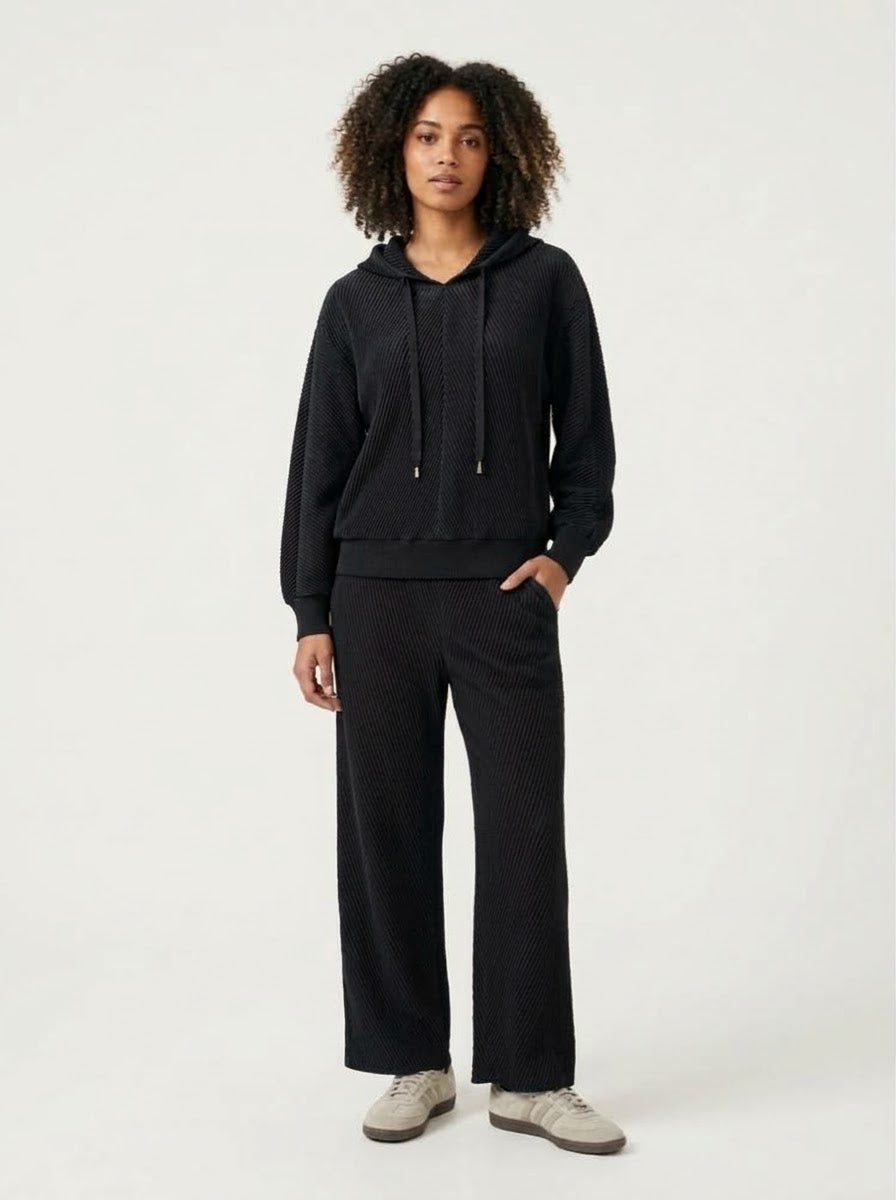 Sunday - Pleated trouser