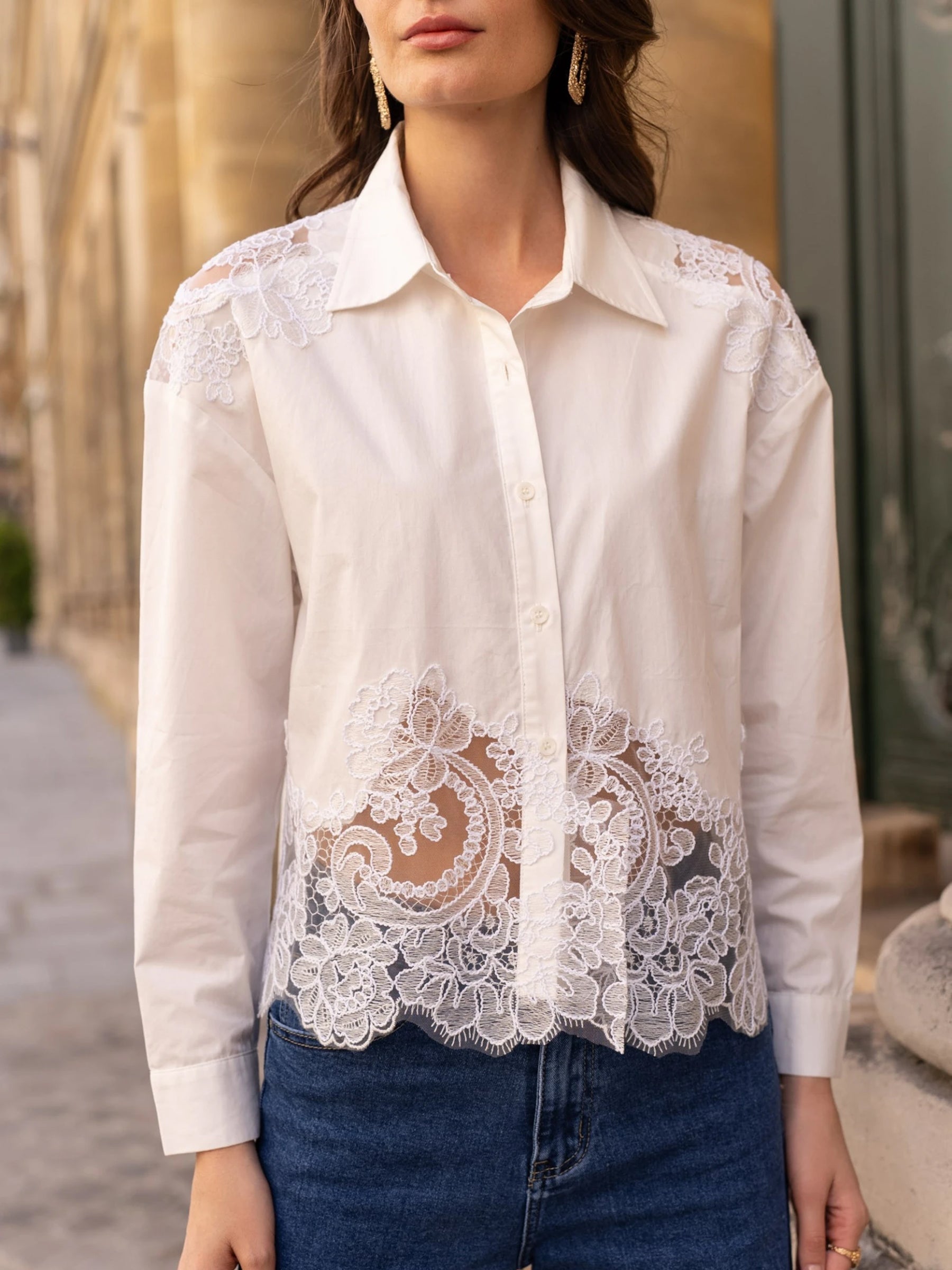 Faye - Cotton and Lace shirt