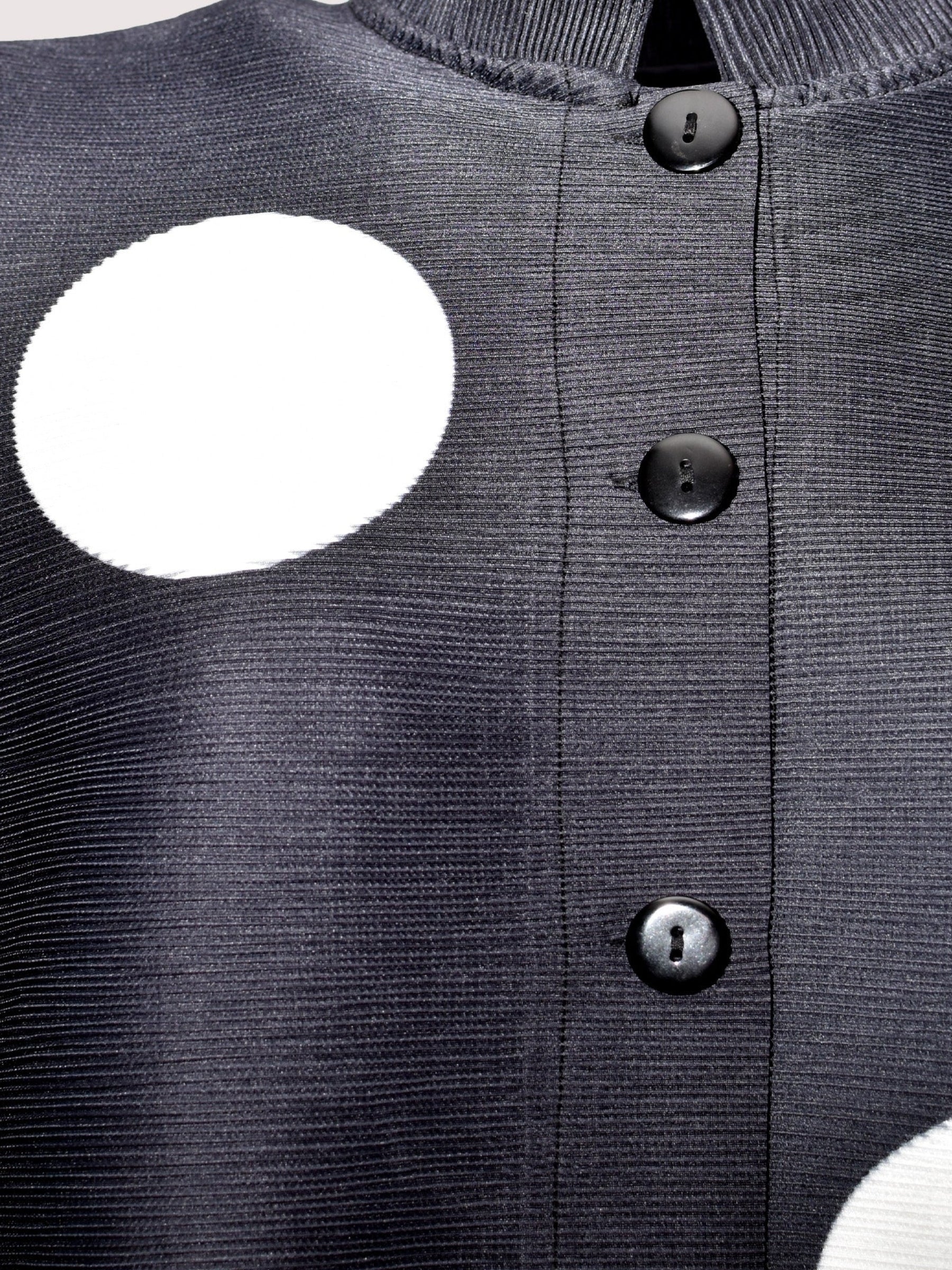 Eden - Short spot pleated jacket