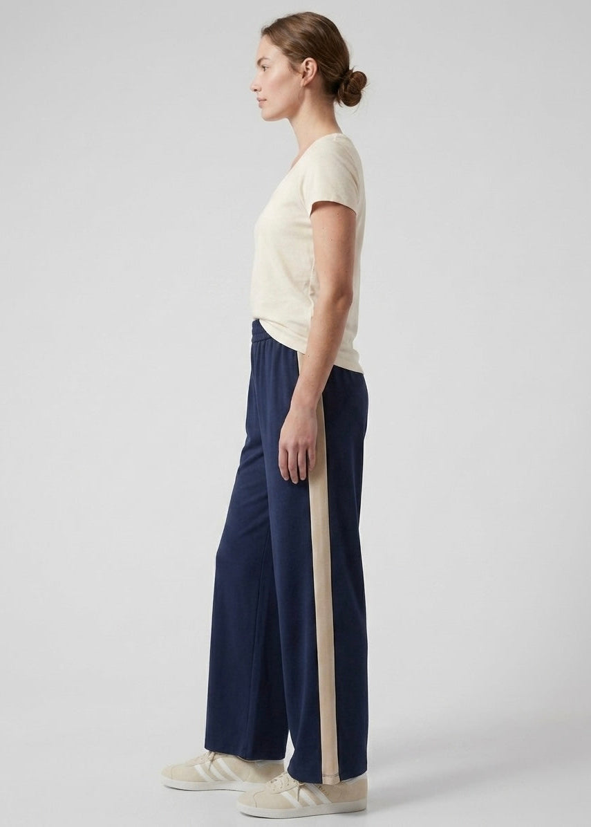 Matilda - Side stripe crepe trouser