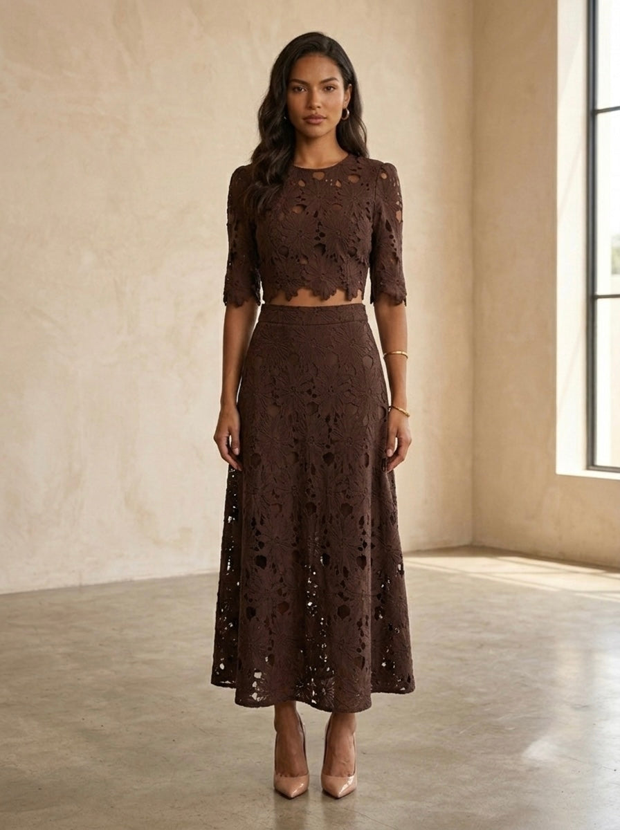 Clarice - Lined lace top