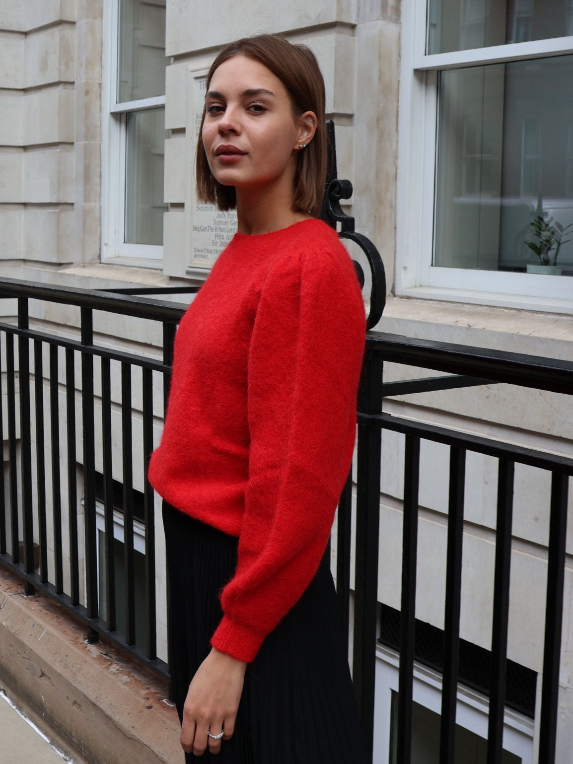 Anni - Puff sleeve jumper Red