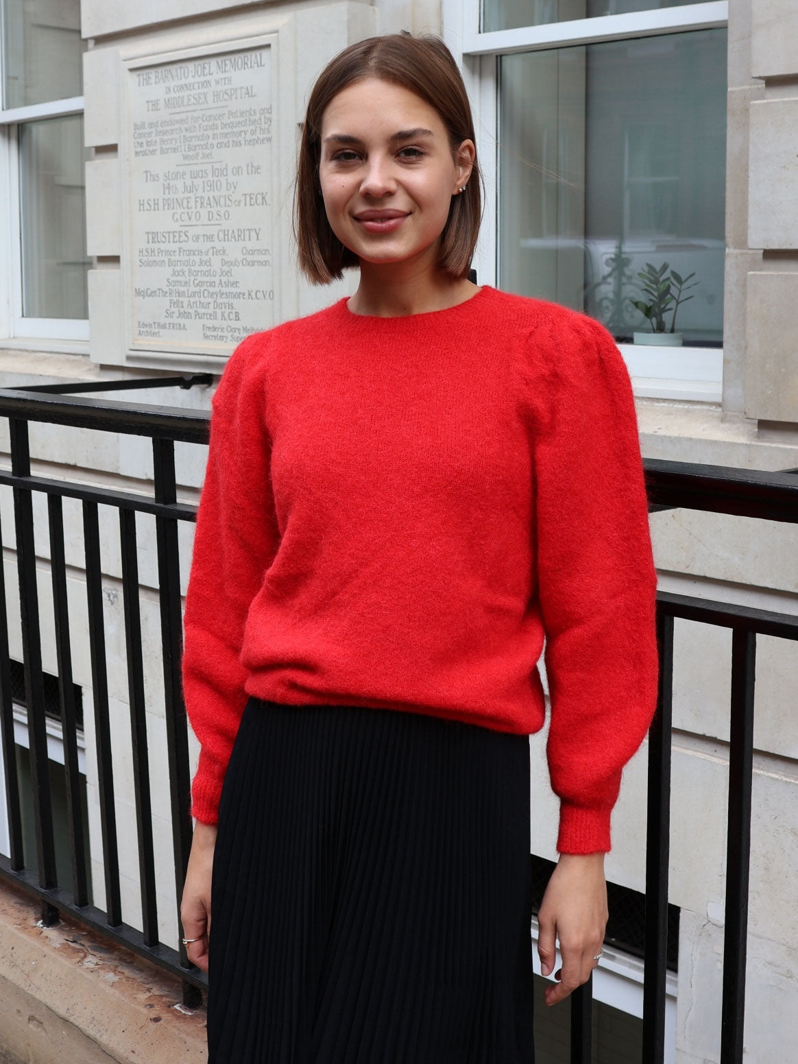 Anni - Puff sleeve jumper Red