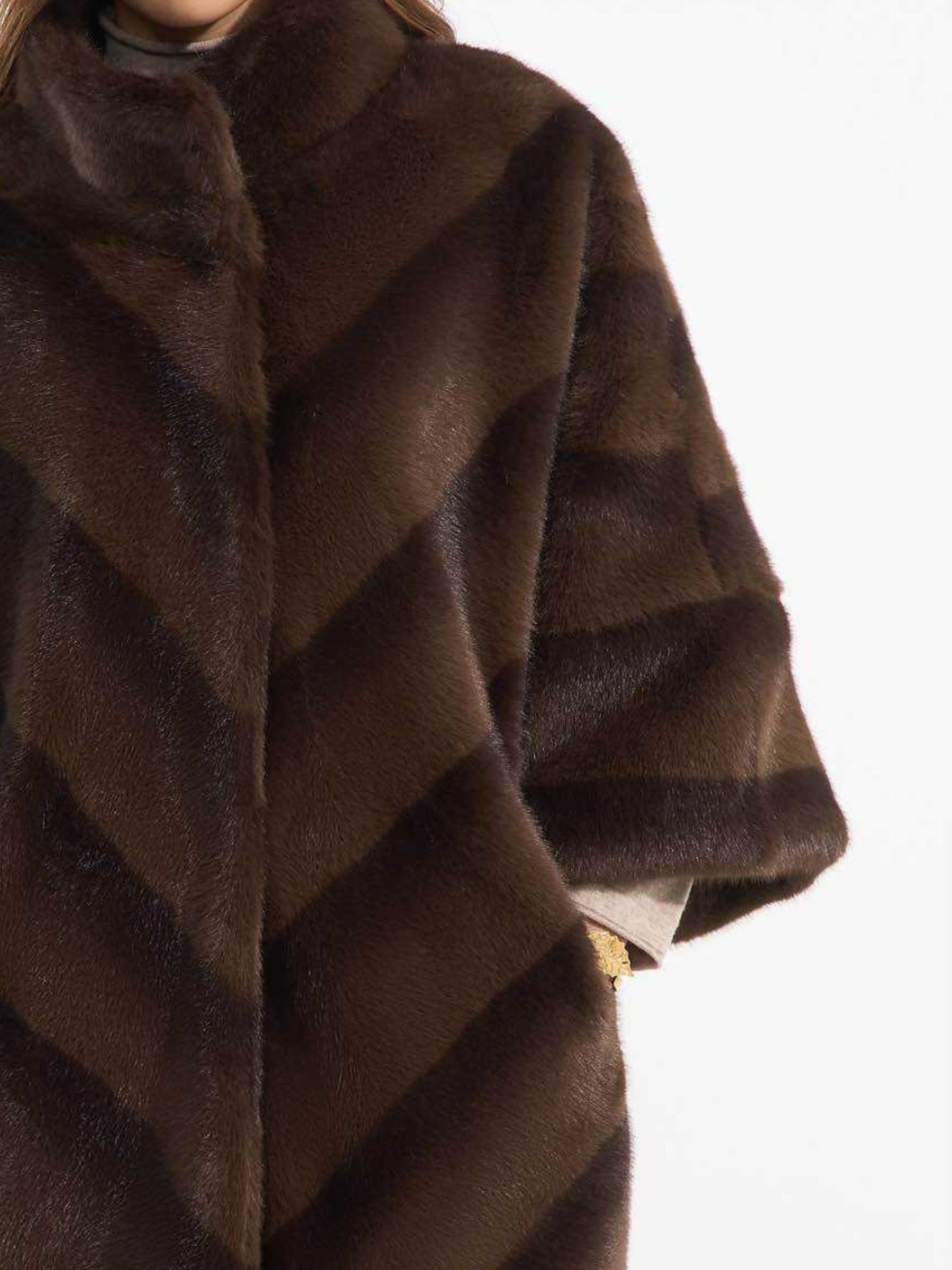 Melanie - Faux fur long coat