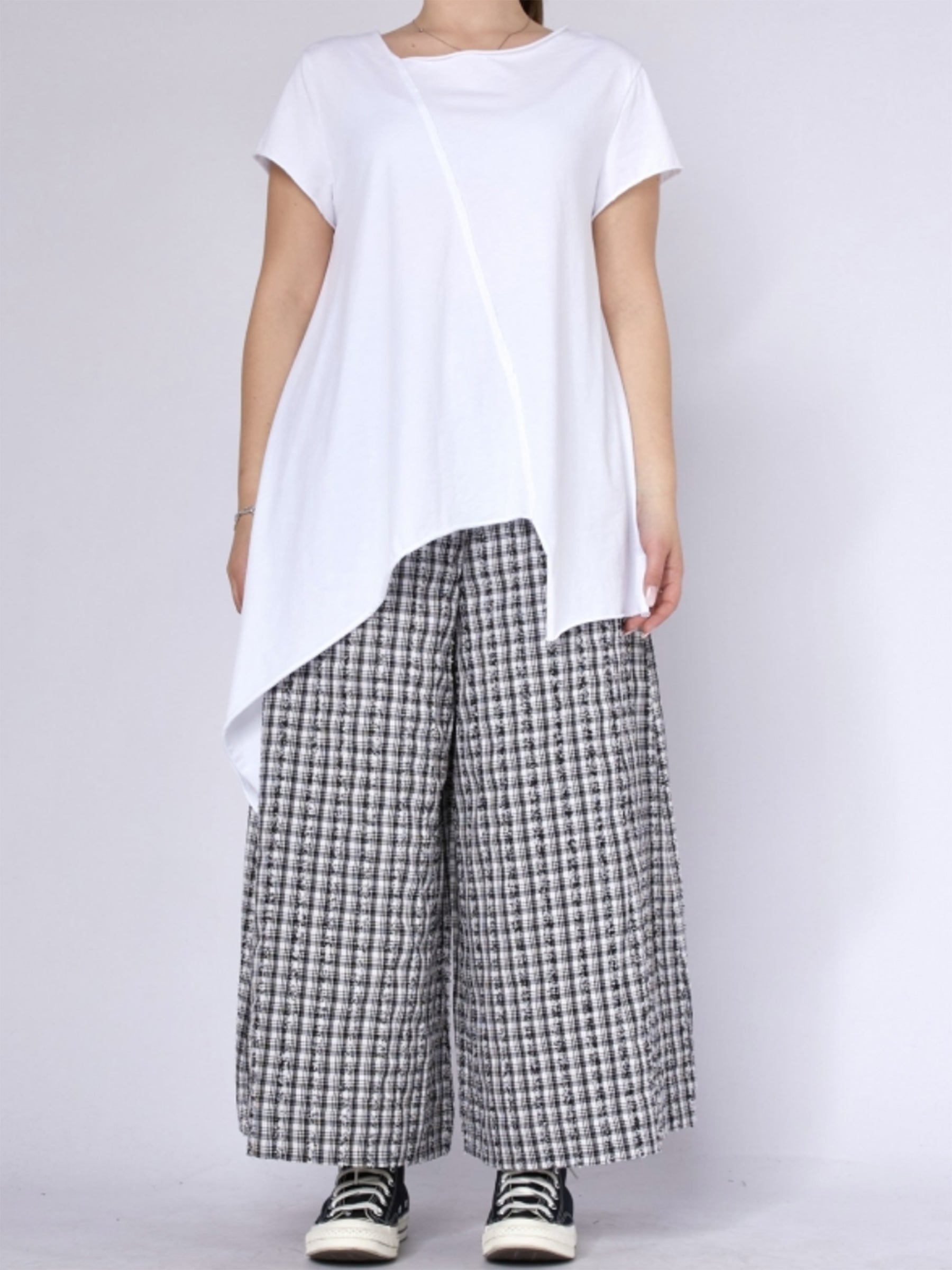 Maxine - raw edge t-shirt