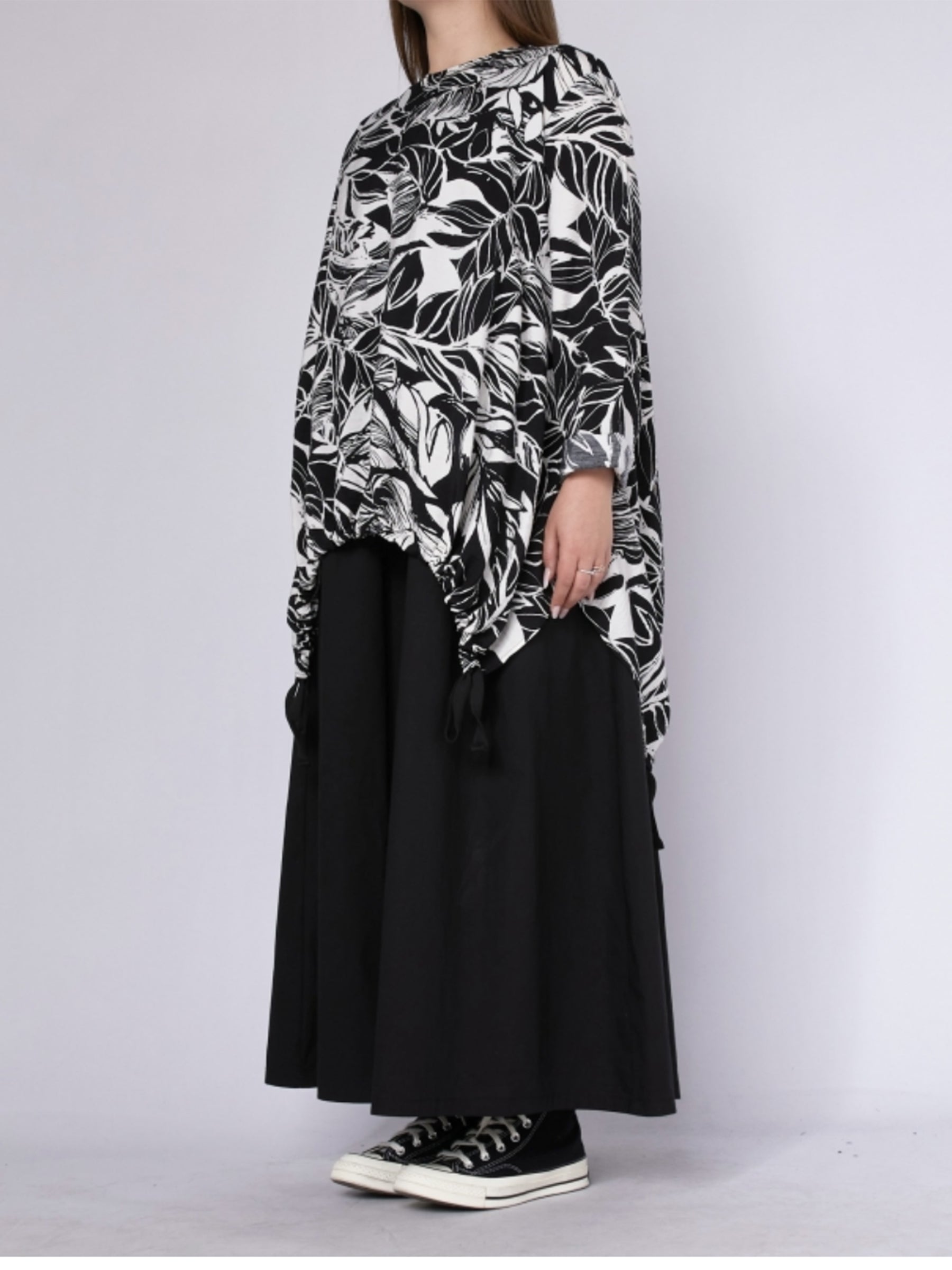 Doha - palm print top