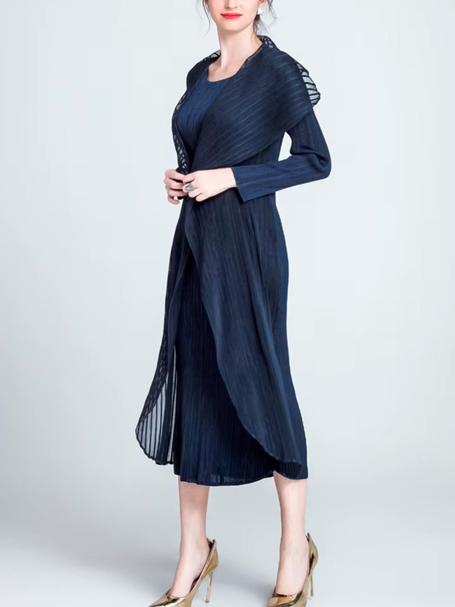 Natalia - Pleated shrug dress