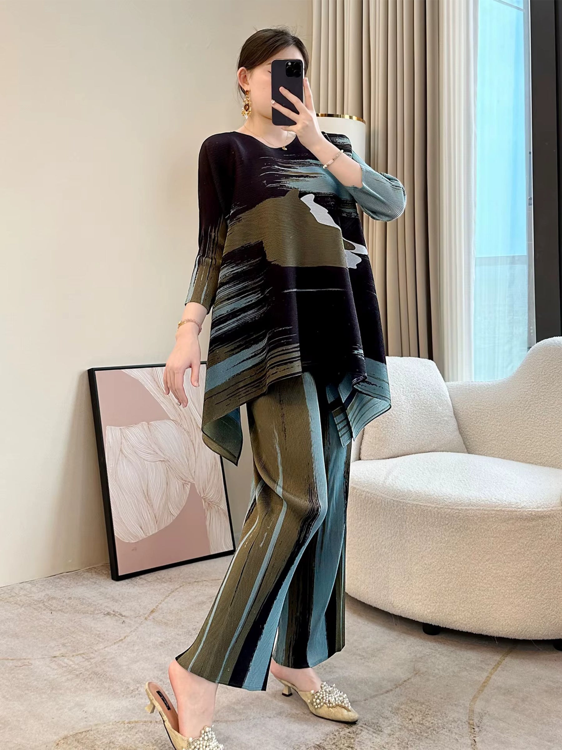 Marie - Printed asymmetric top & trouser set