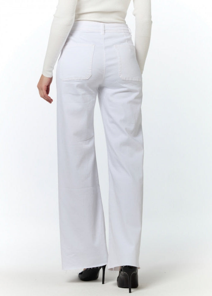 Jocelyn - White stretch patch pocket raw edge jean