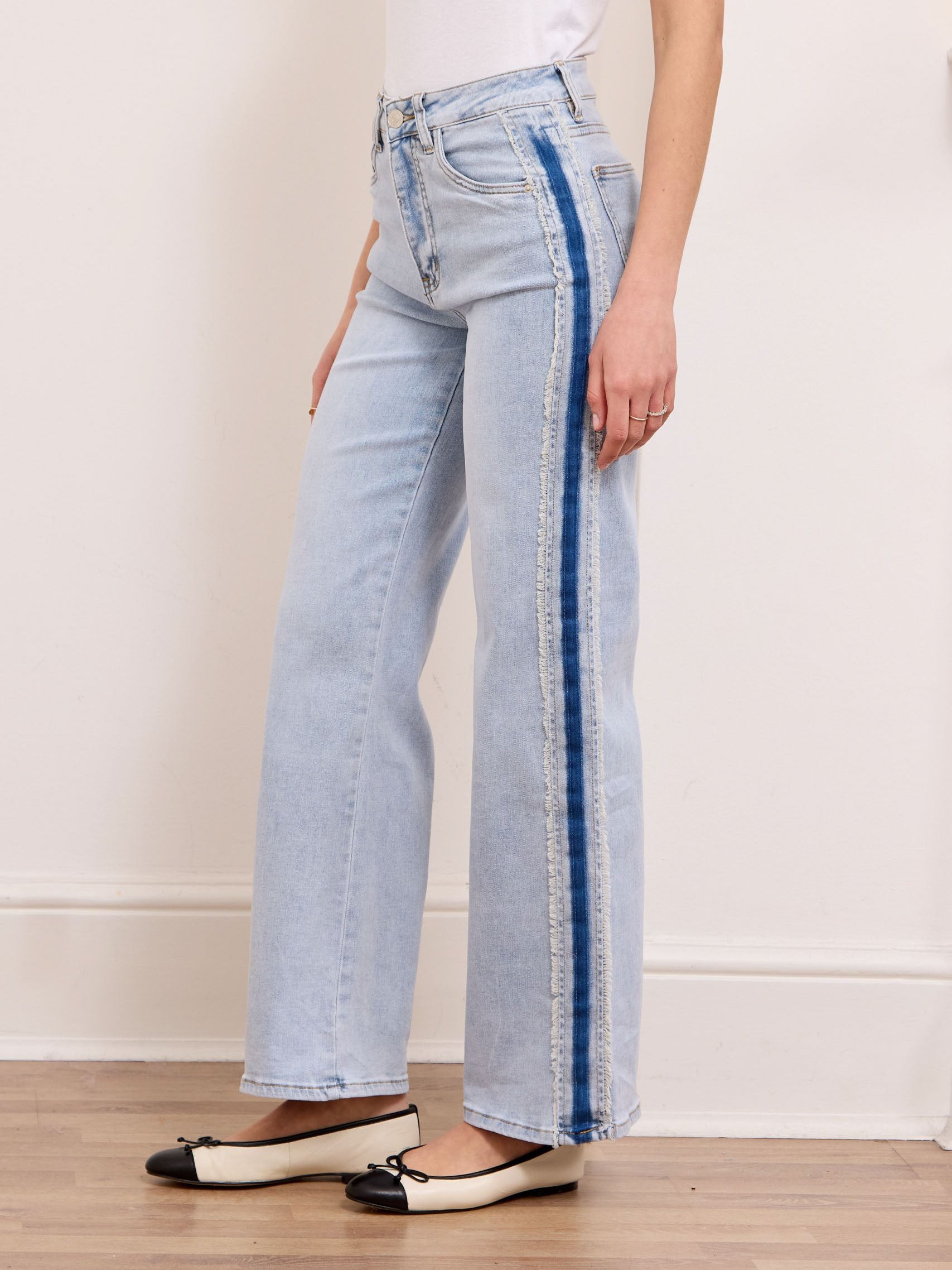 Katy - Side stripe wide leg jean