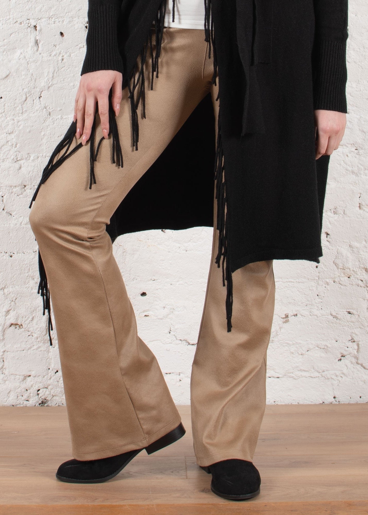 Prisca camel soft pleather trouser