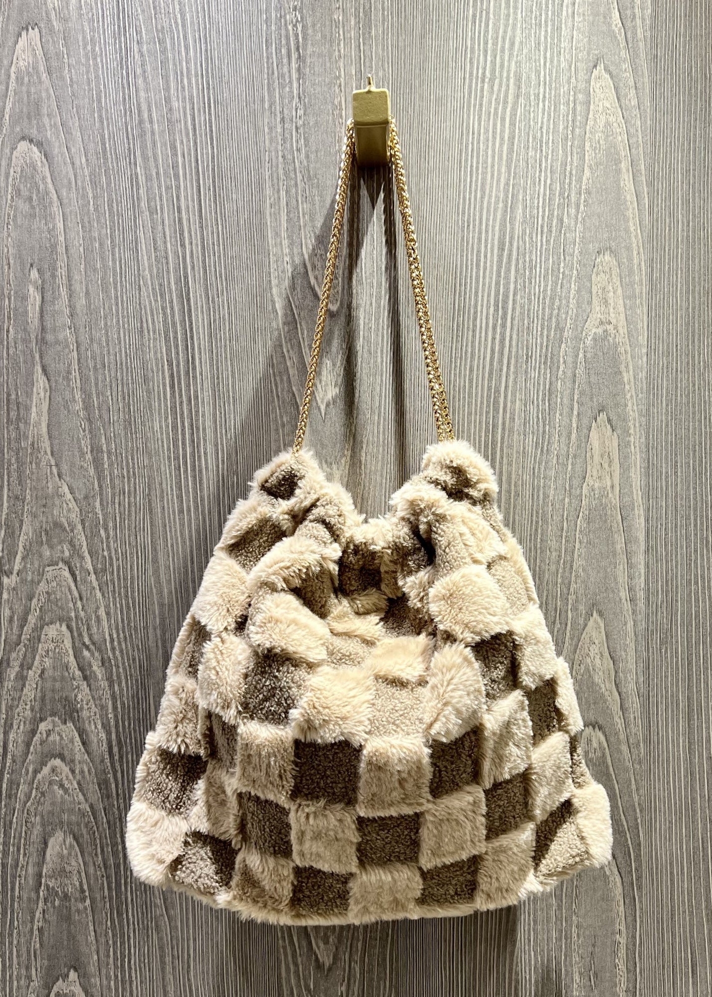 Fifi taupe check b faux furry bag