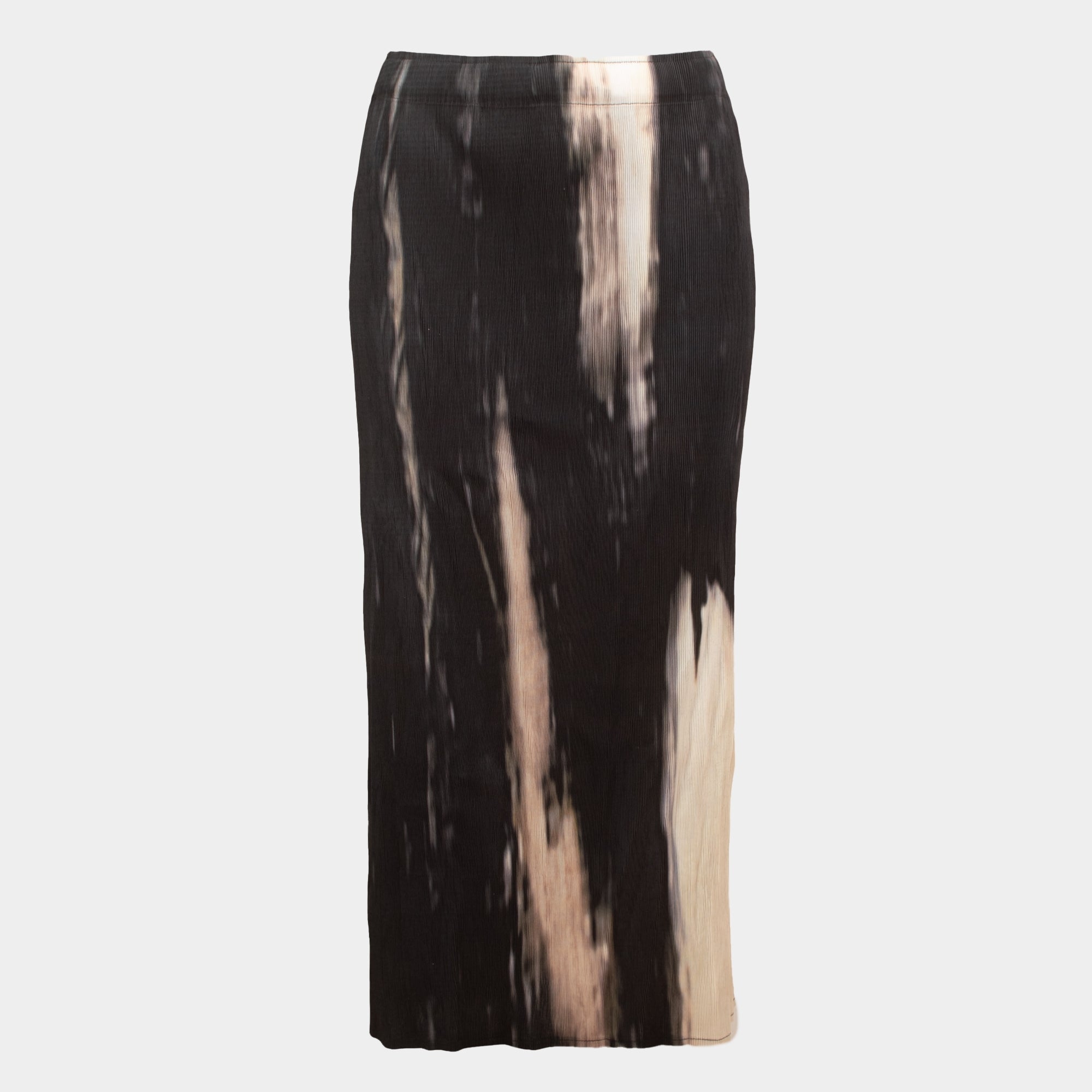 Kryssia black stone pleated pencil skirt