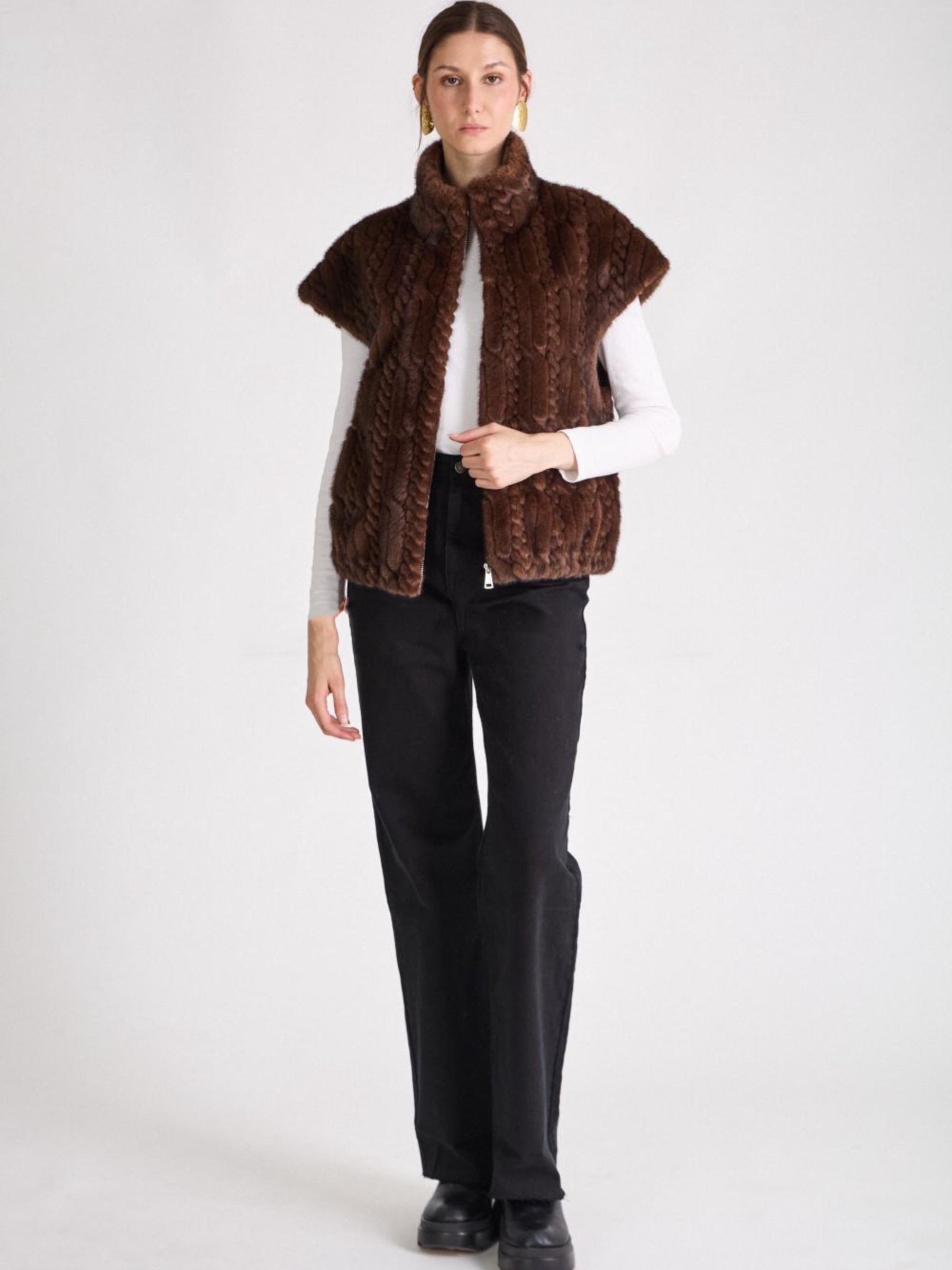 Amanda - Faux fur gilet