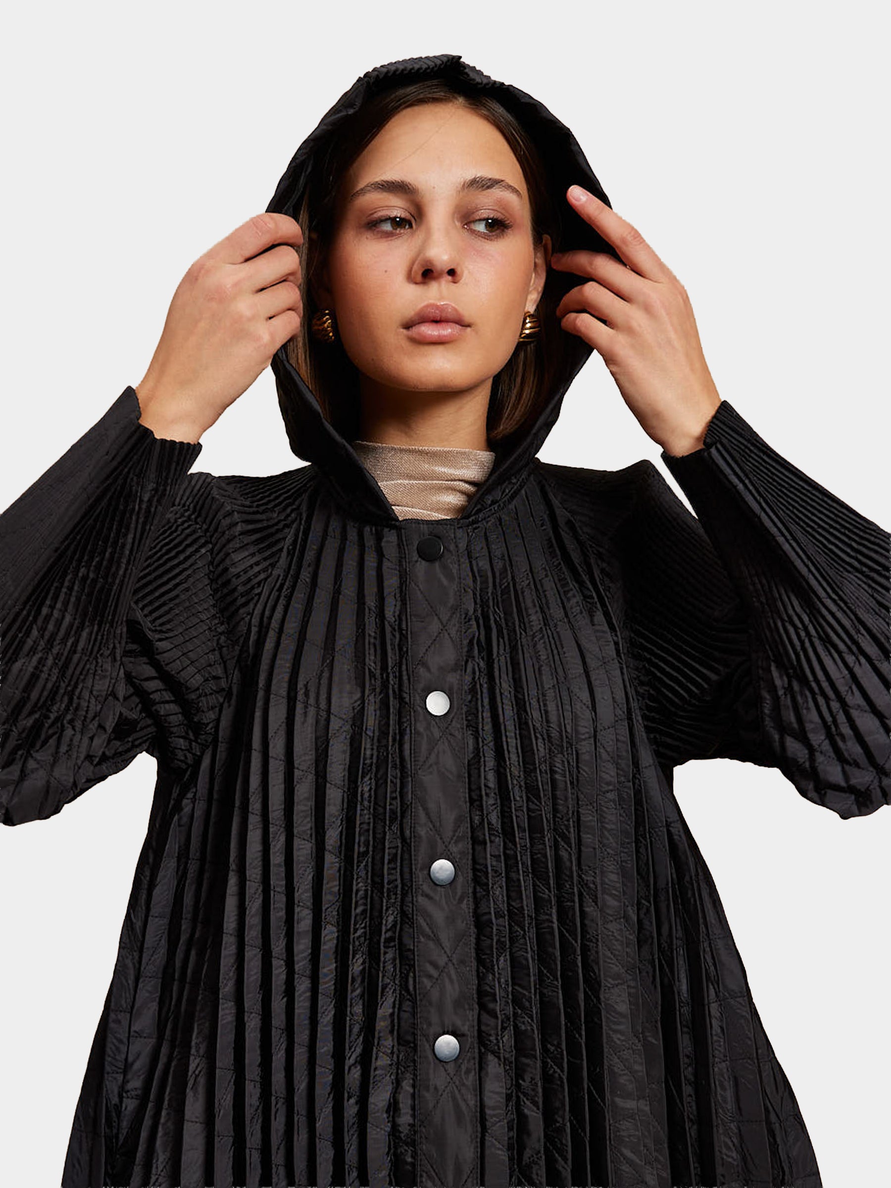 Orla - Pleat hooded coat