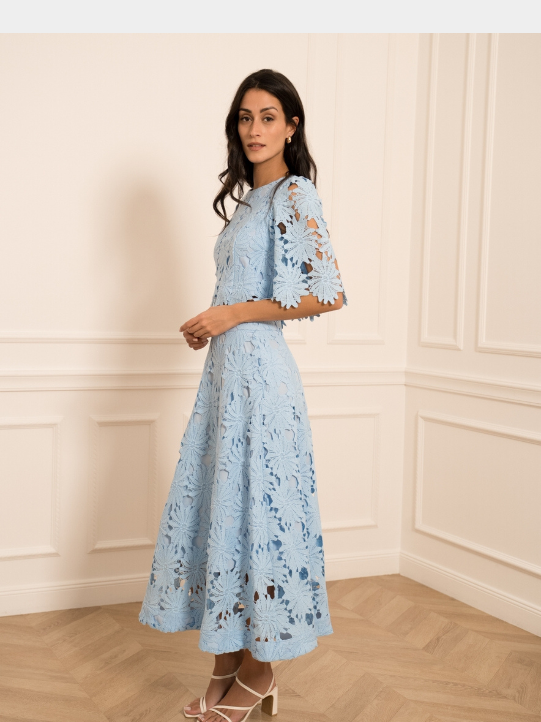 Clarice - Lined lace top