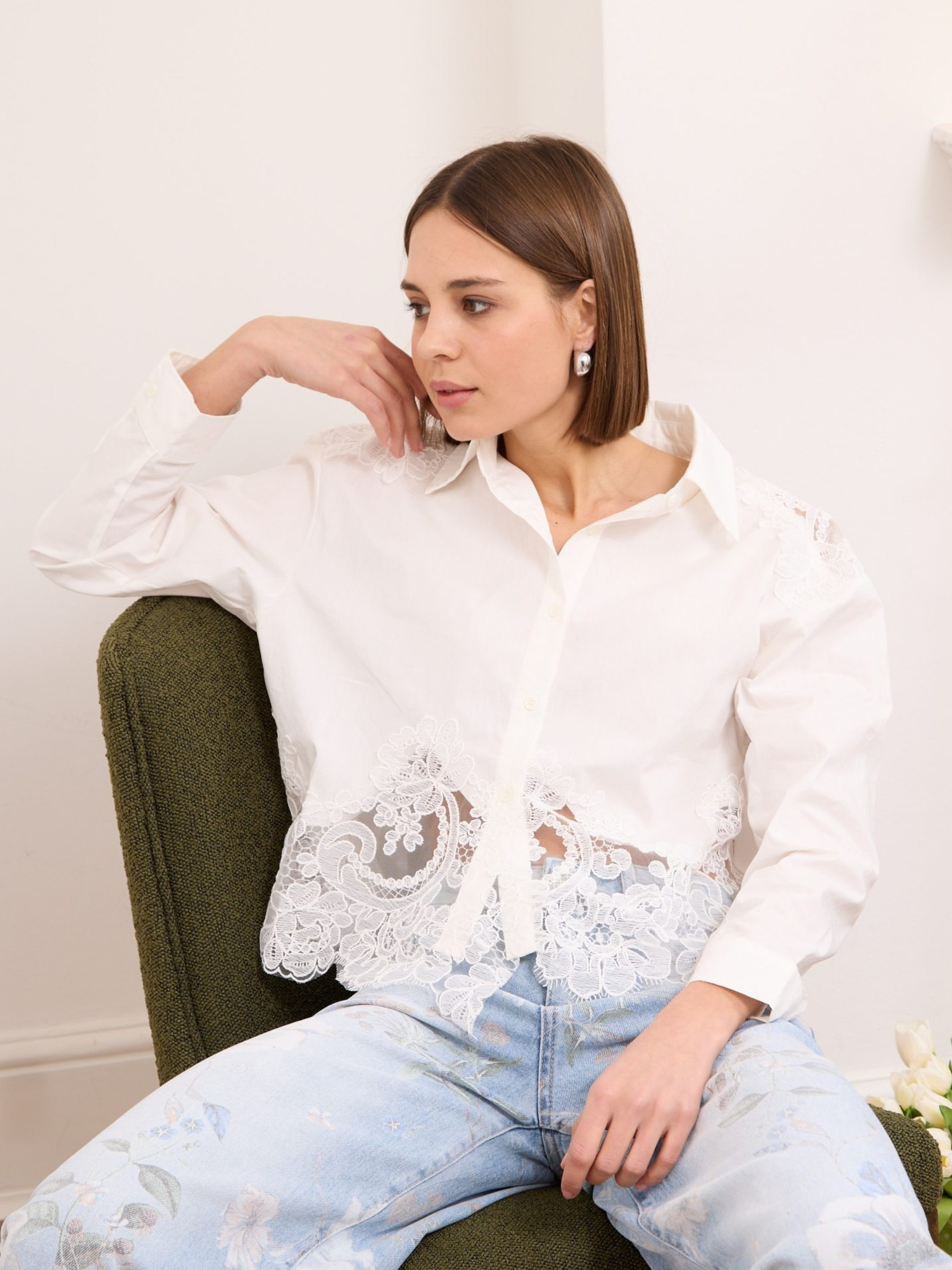 Faye - Cotton and Lace shirt