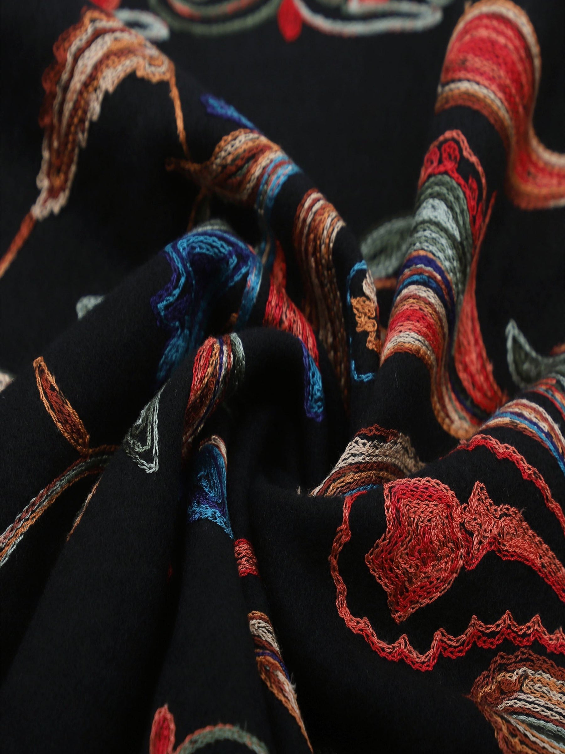 Ariana - Embroidered wool blend scarf