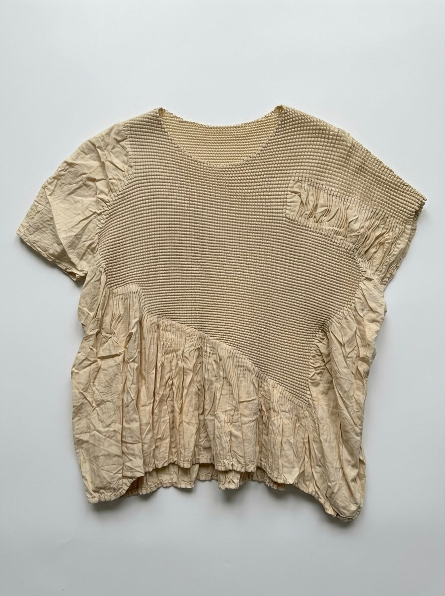 Aliya - Pixel pleat top