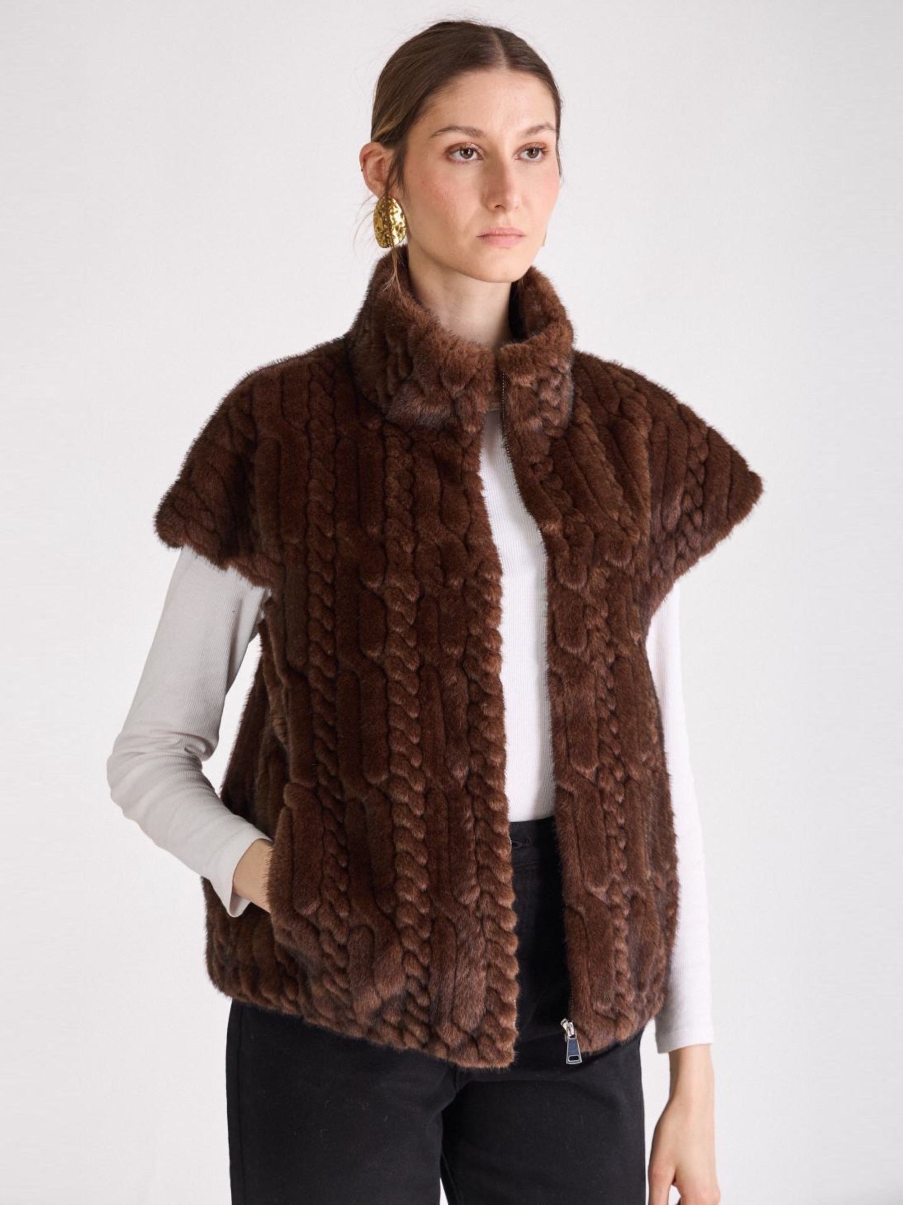 Amanda - Faux fur gilet
