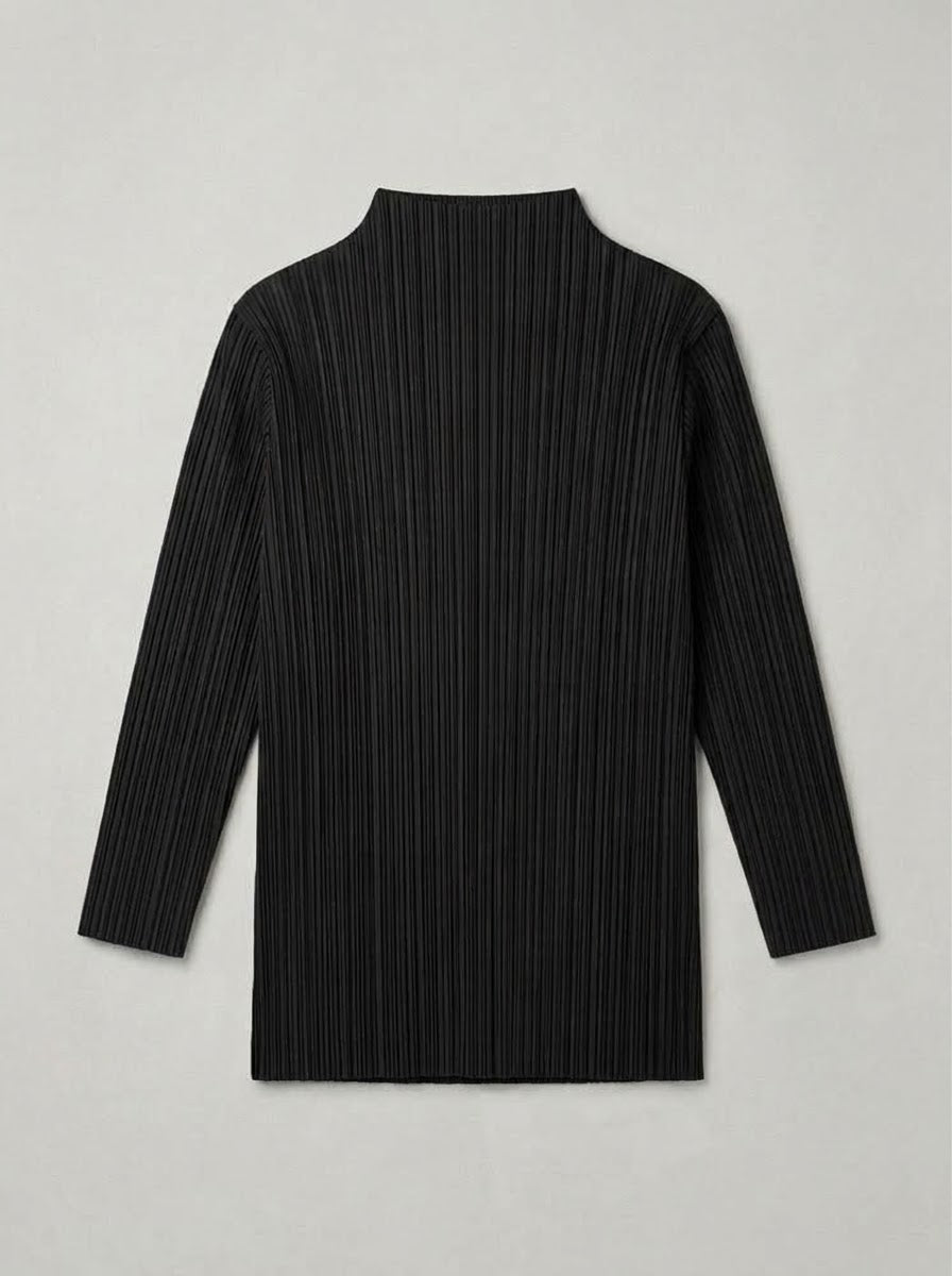 Sheran Long sleeve pleated top in black