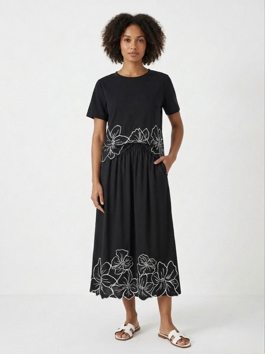Lucia - Floral trim skirt