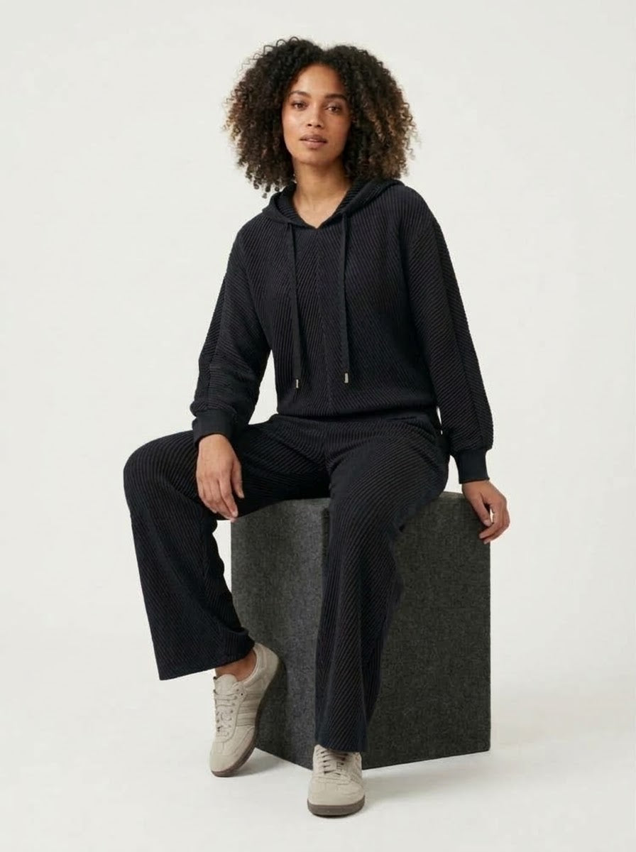 Sunday - Pleated trouser