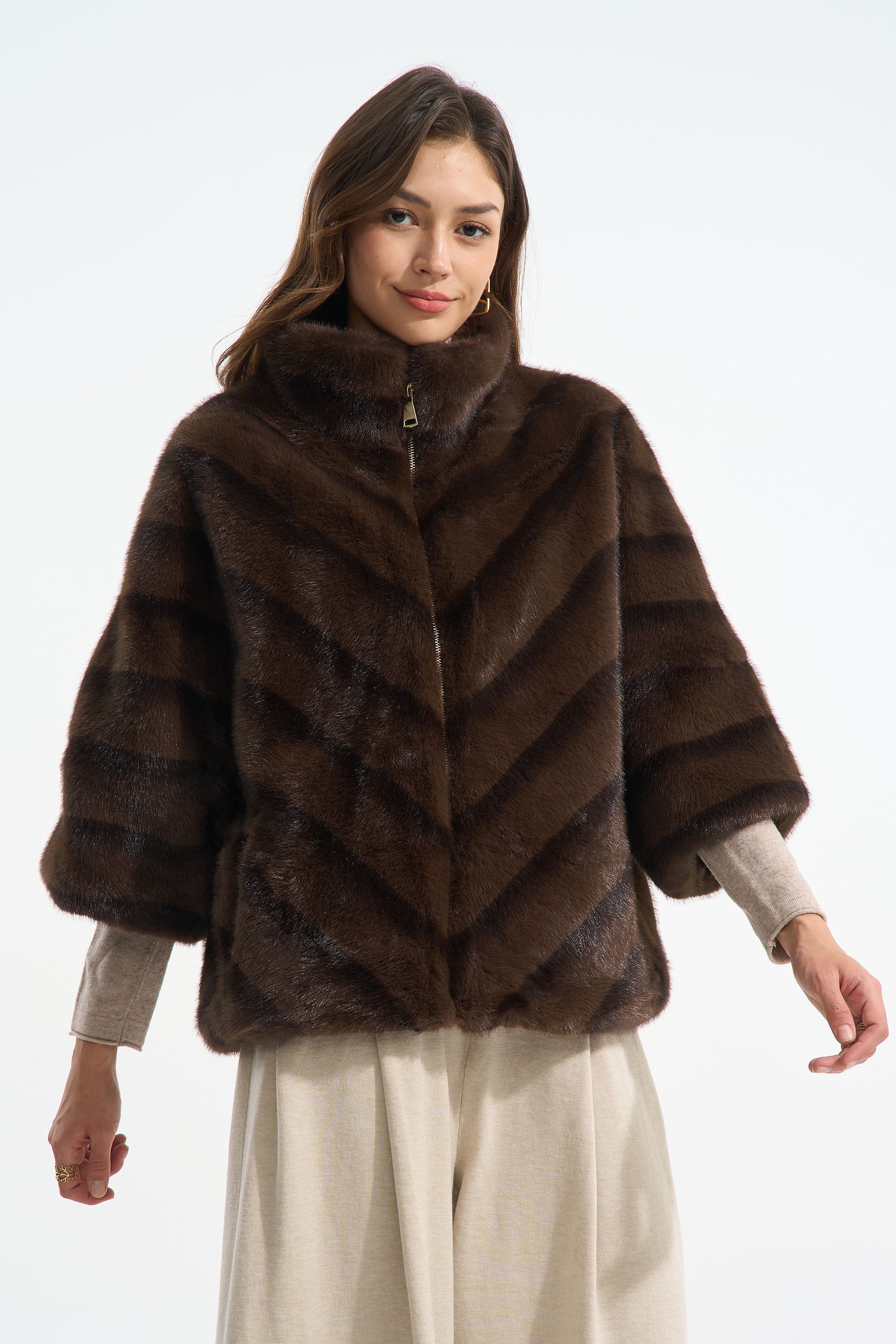Keely - Faux fur cape jacket