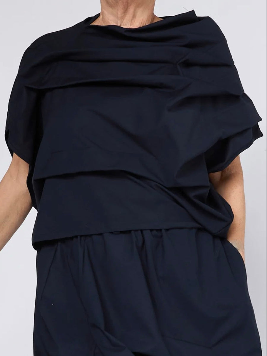 Robbie - Pintuck detail top