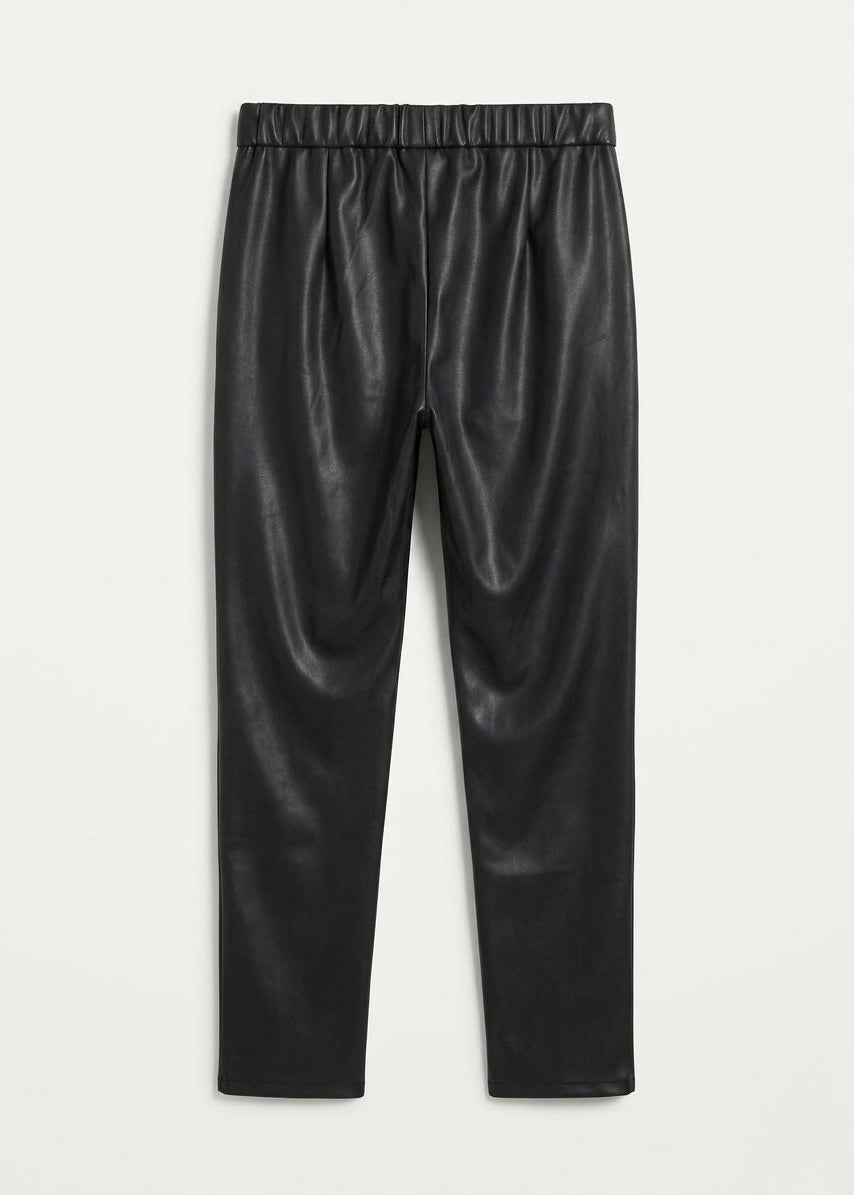 Riella Pleather legging