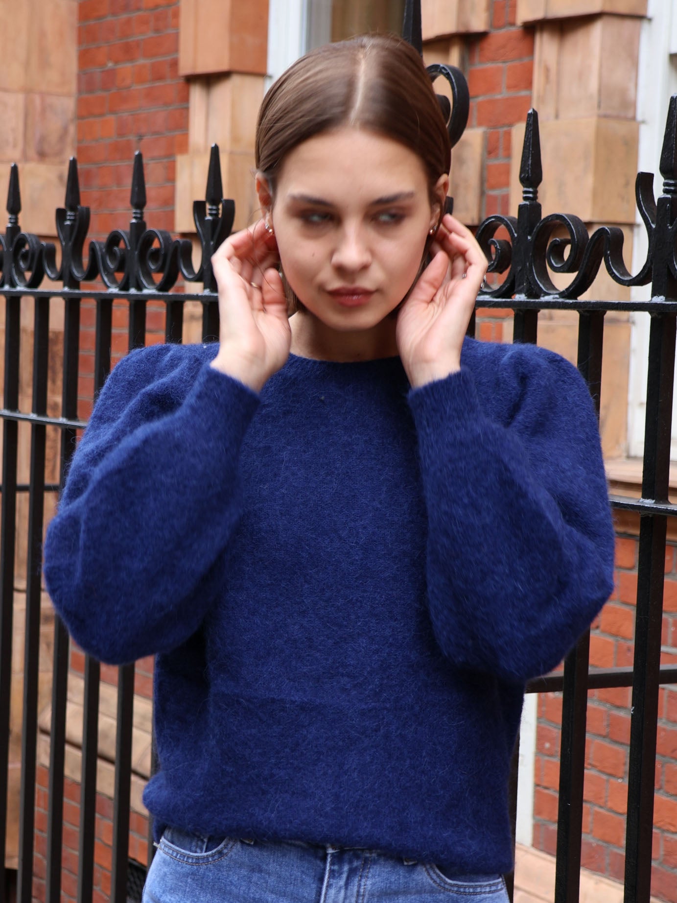 Anni - Puff sleeve jumper Navy