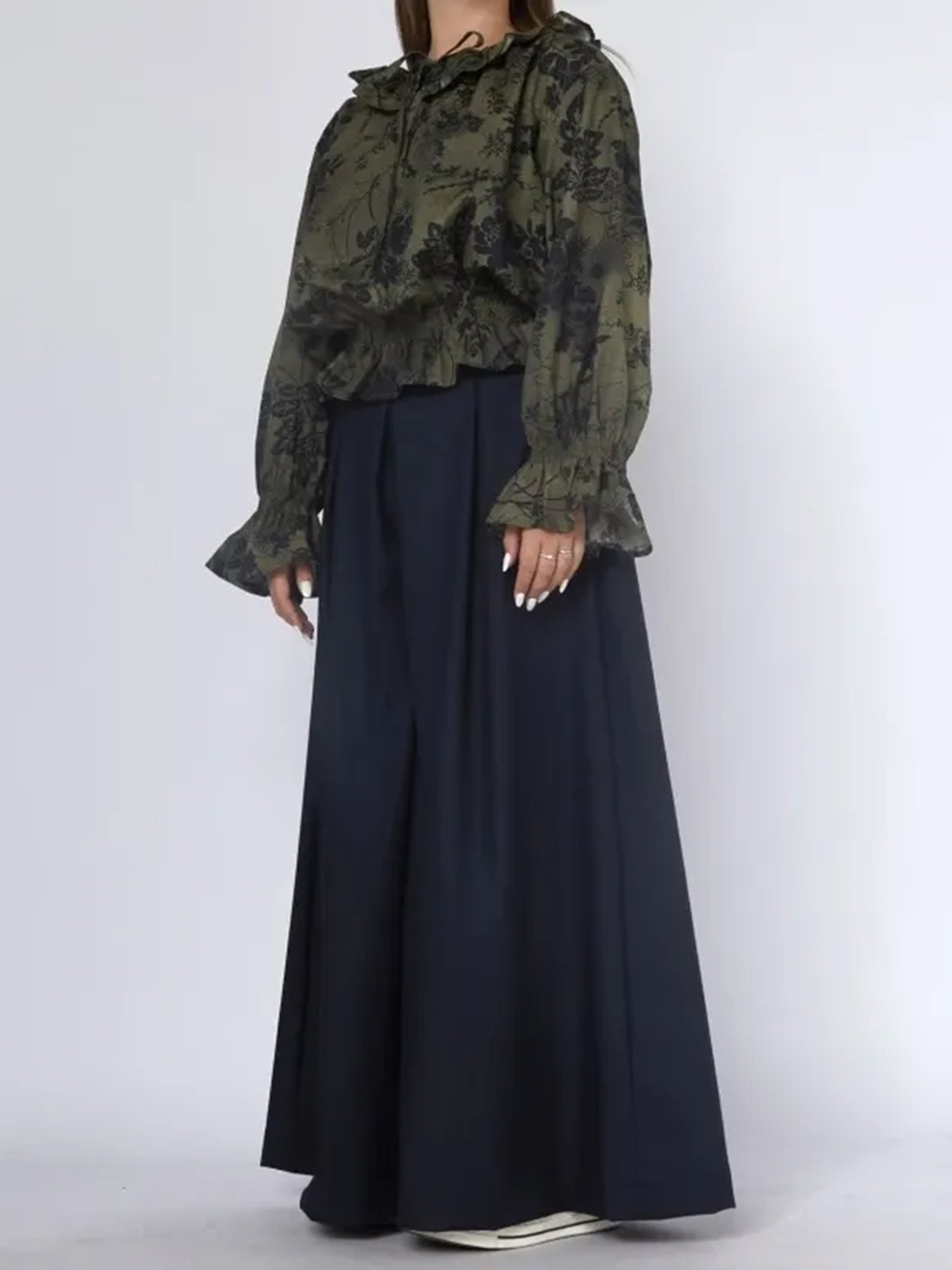 Ivory - Pleat front trouser