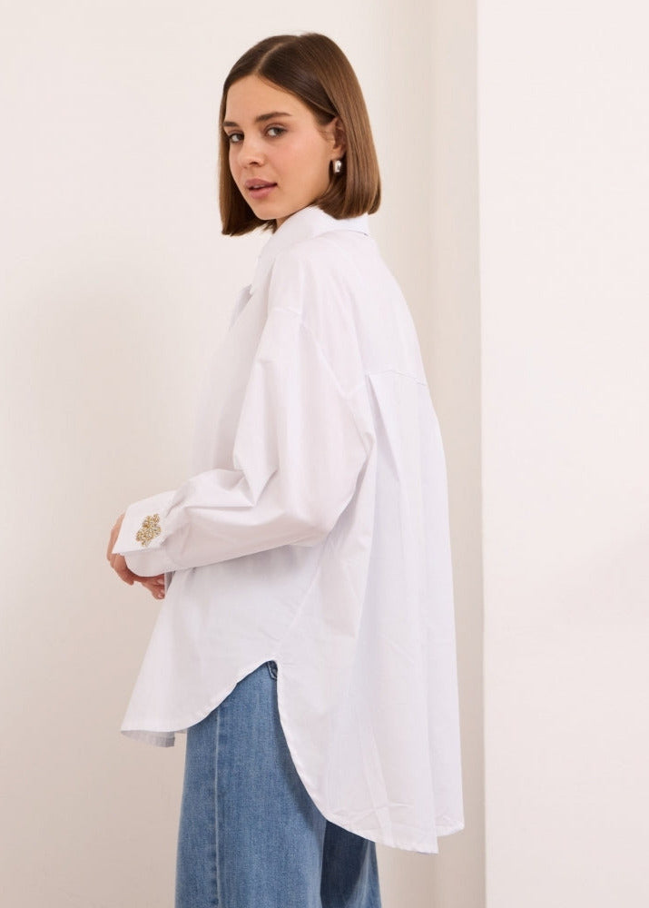 Innara white cotton relaxed fit embellished white shirt