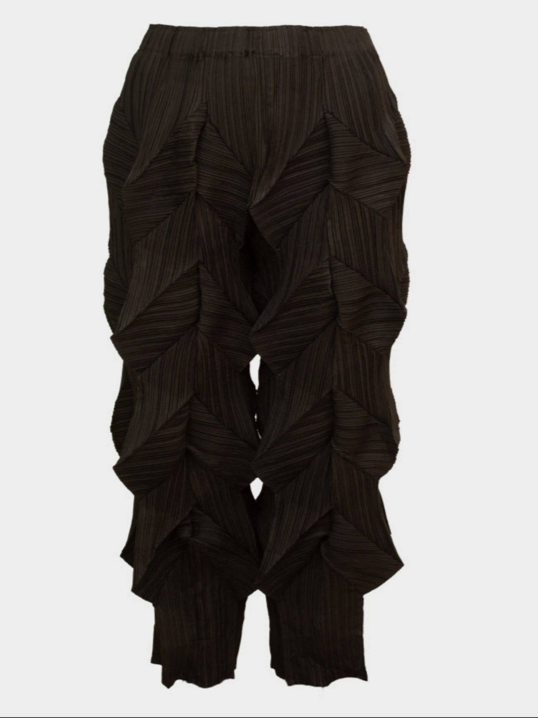 Sadie black origami 3/4 length pleated trouser